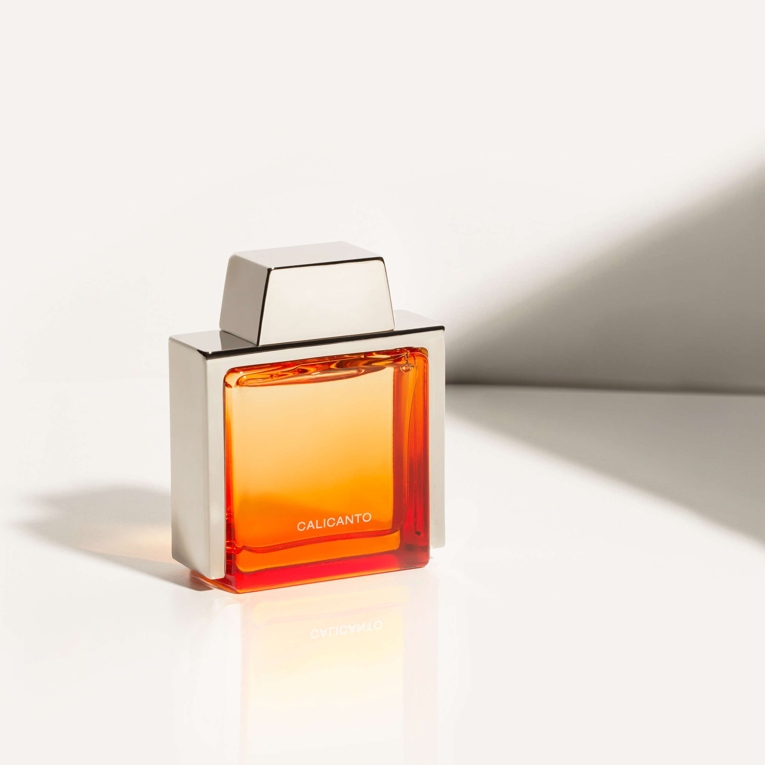 Художественная обработка парфюмов | Студия SVITHART