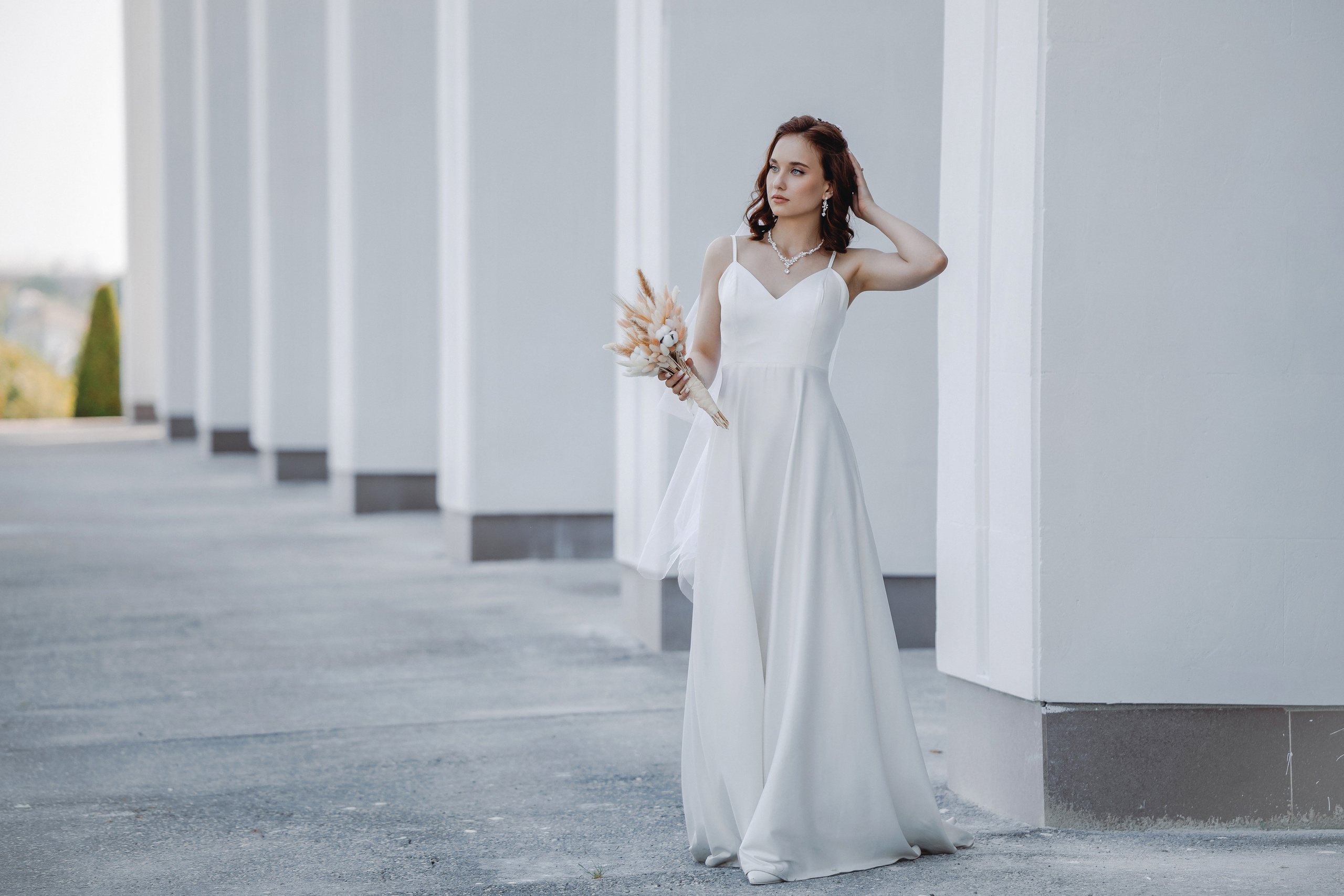 фотосессия молодожён у дома культуры