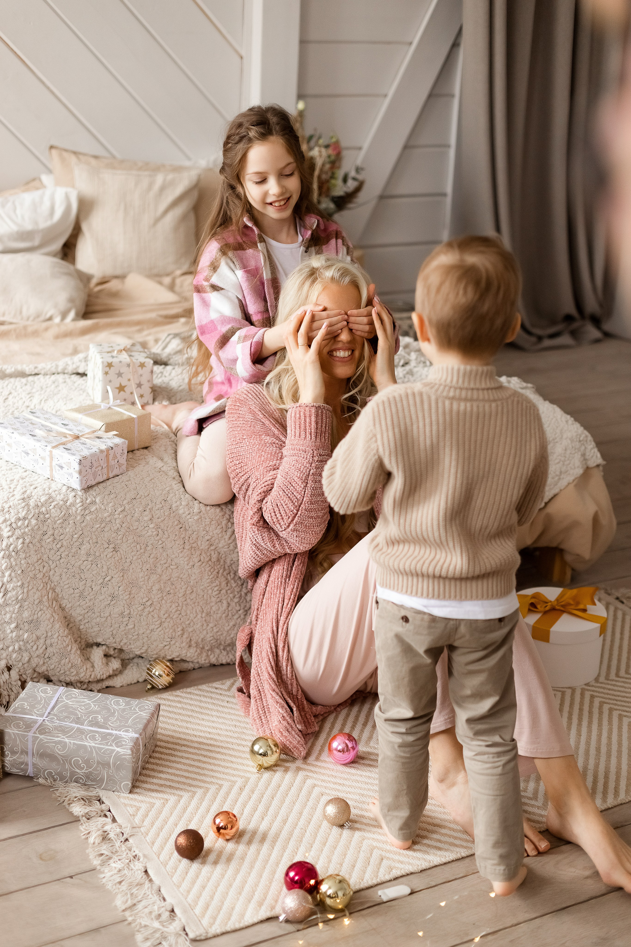 Новогодняя семейная съемка в Villa Nina. Семейный фотограф в Екатеринбурге Маргарита Курносова