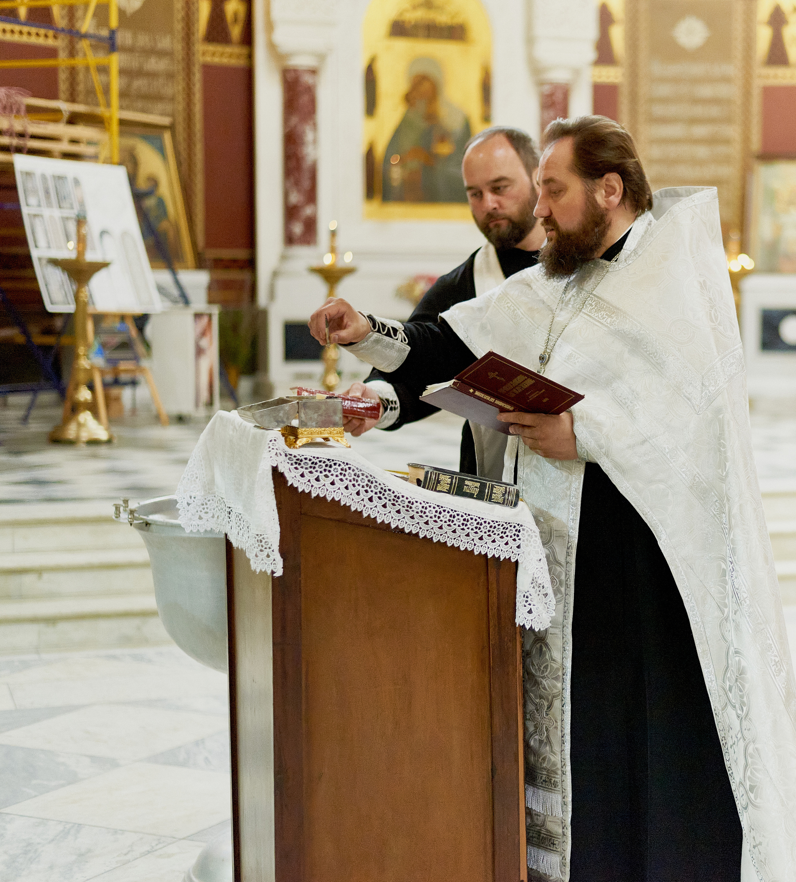 Таинство крещения. Фотограф Новочеркасск Ростов Карина Чернова