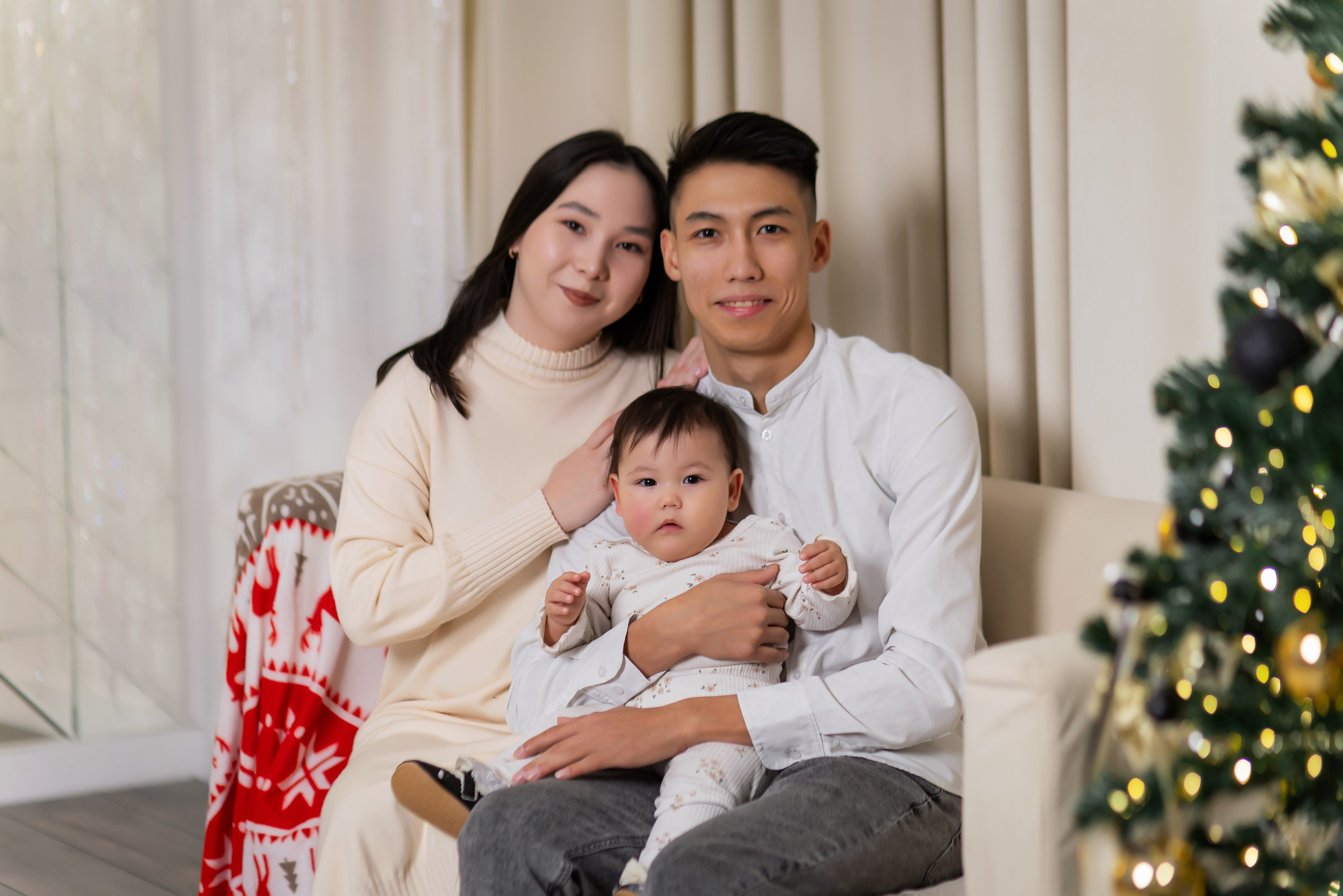 Ваши фотографии. Интерьерная фотостудия Background в Омске