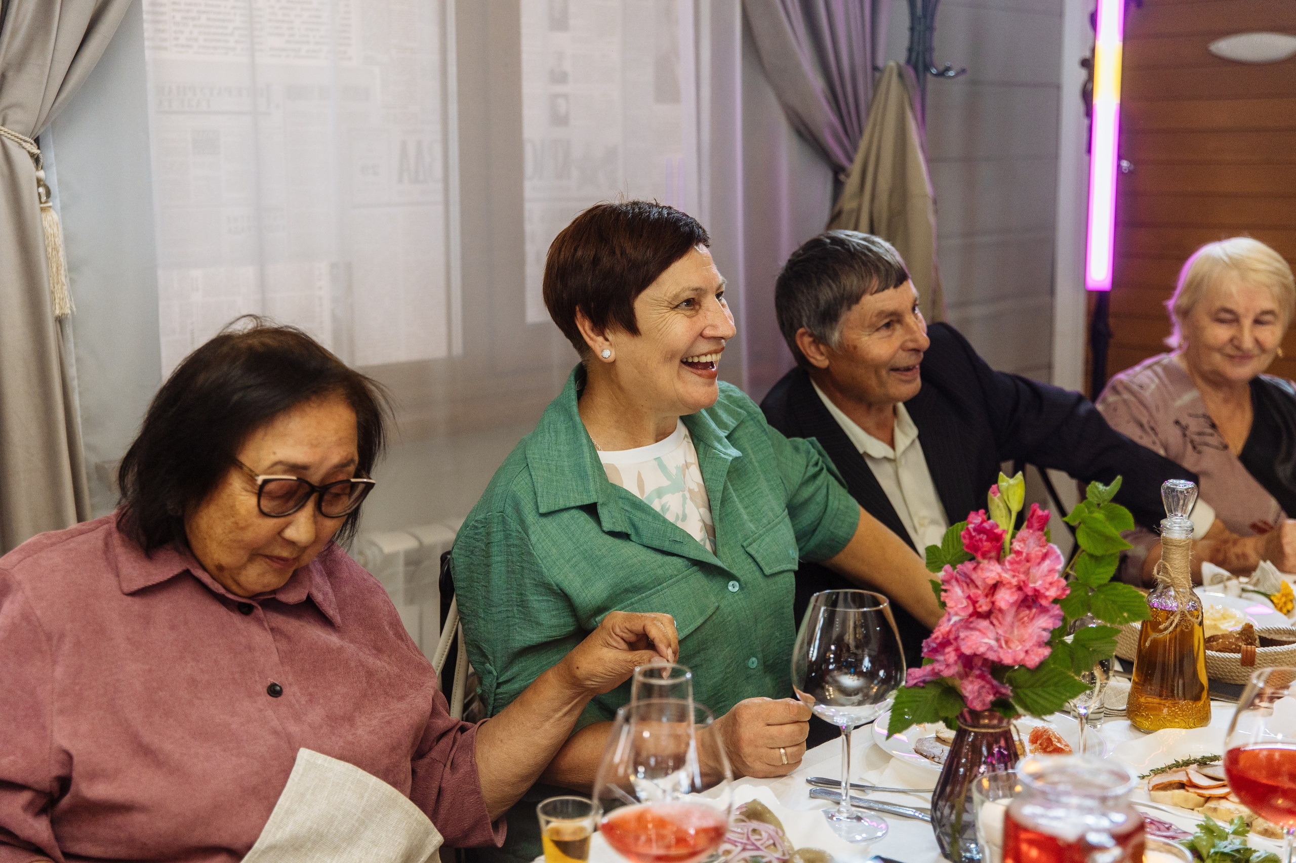 «Иван Васильевич меняет профессию» Юбилей. Свадебный и семейный фотограф в Улан-Удэ