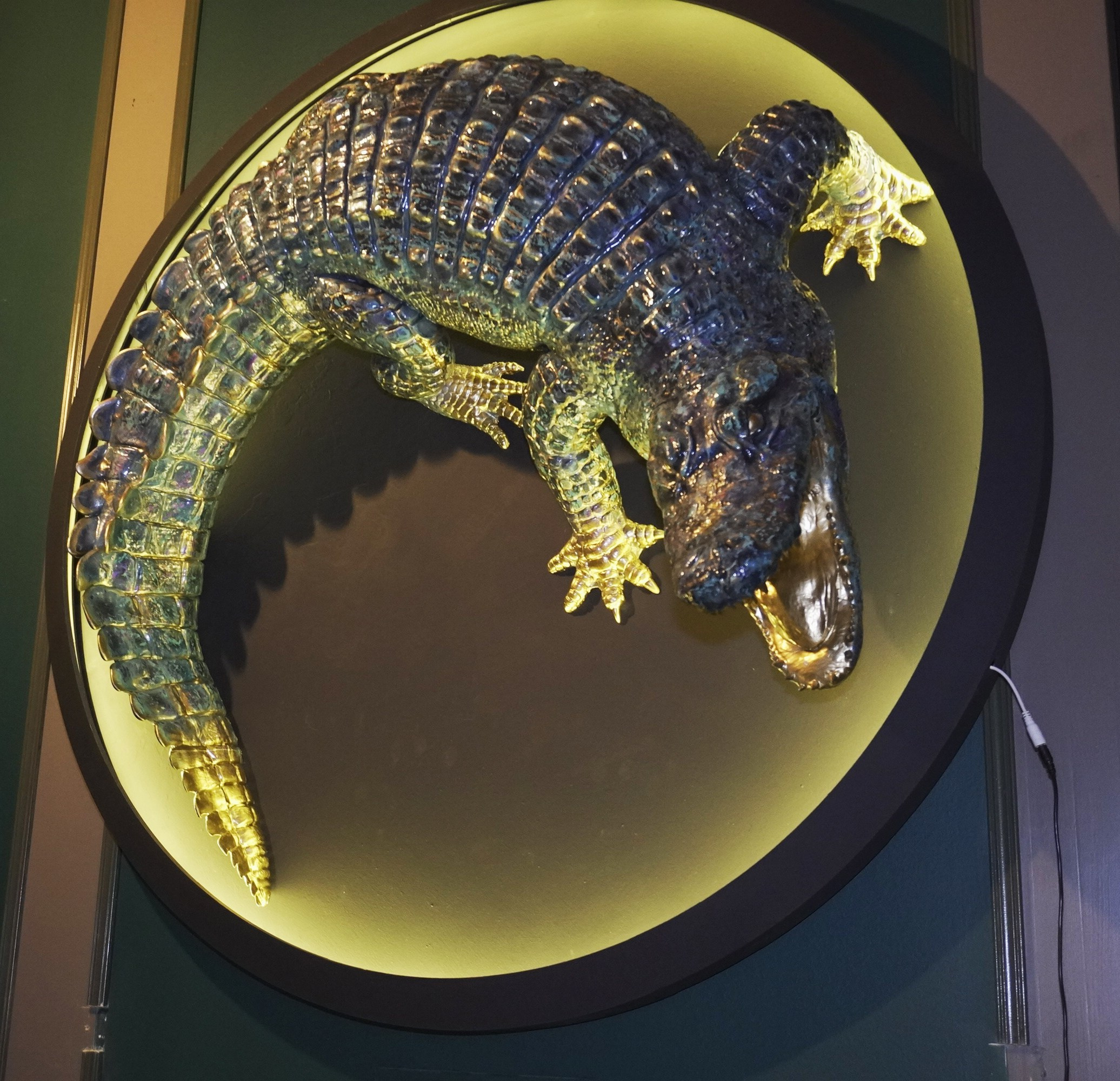 «Аллигатор». Персональная галерея художника Котикова Виталия