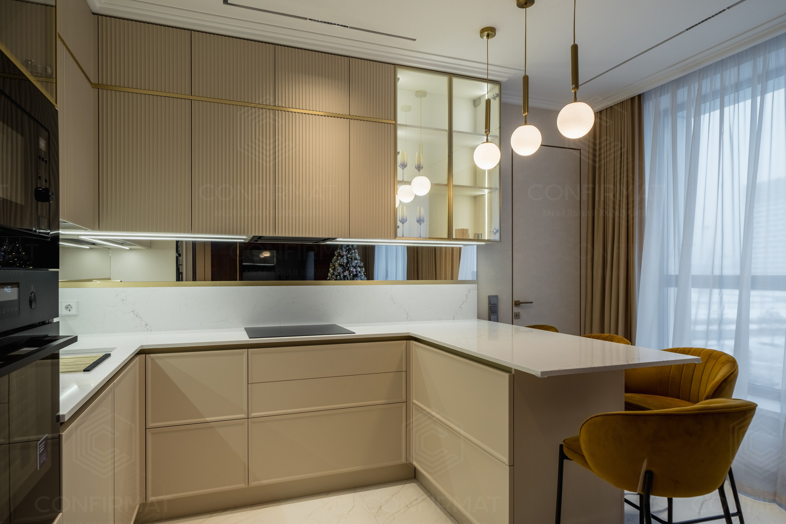 Кухне в цвете «крем Сабайон». Мебель на заказ