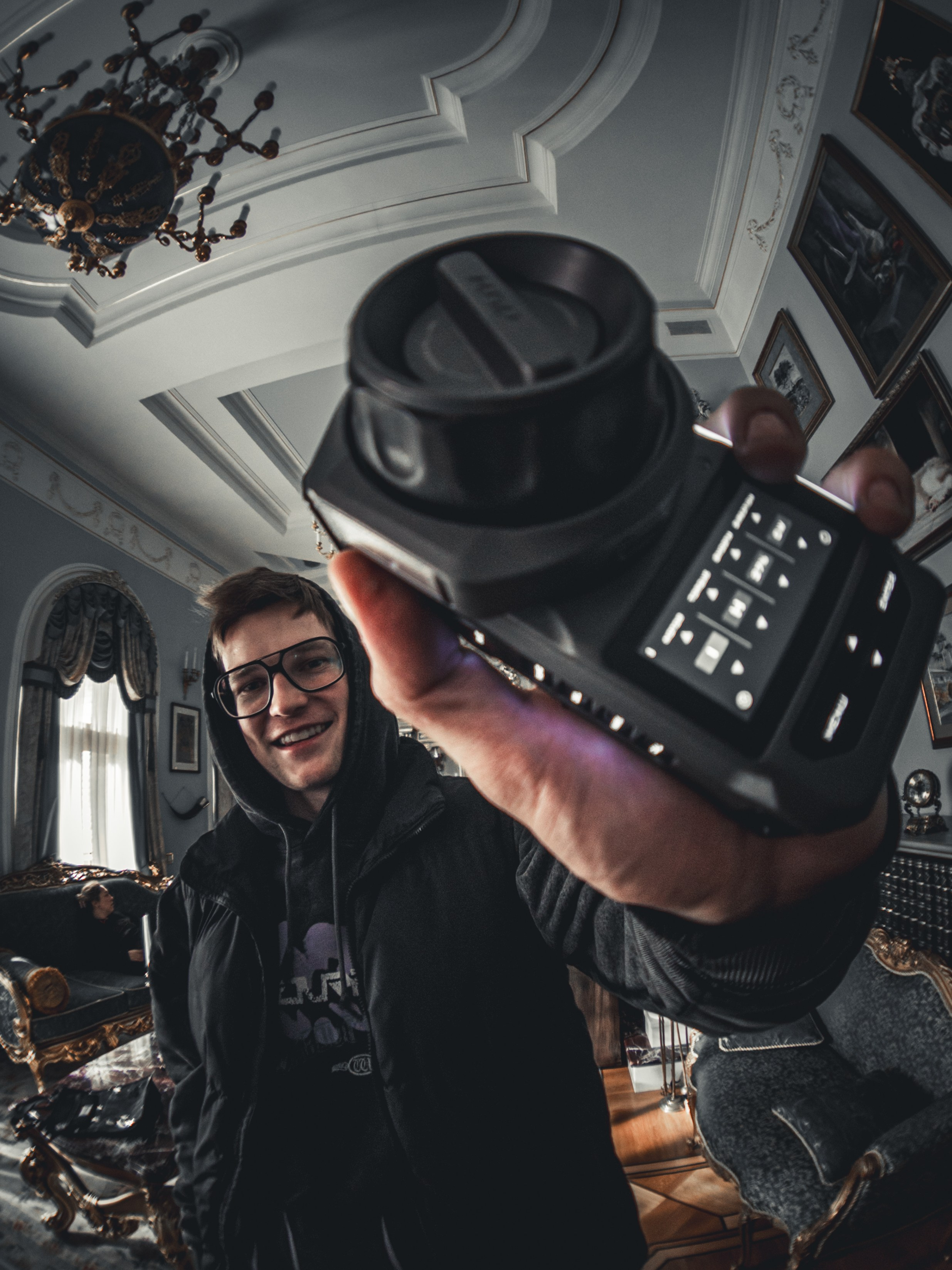 BACKSTAGE GALLERY. «MAK FLAME»