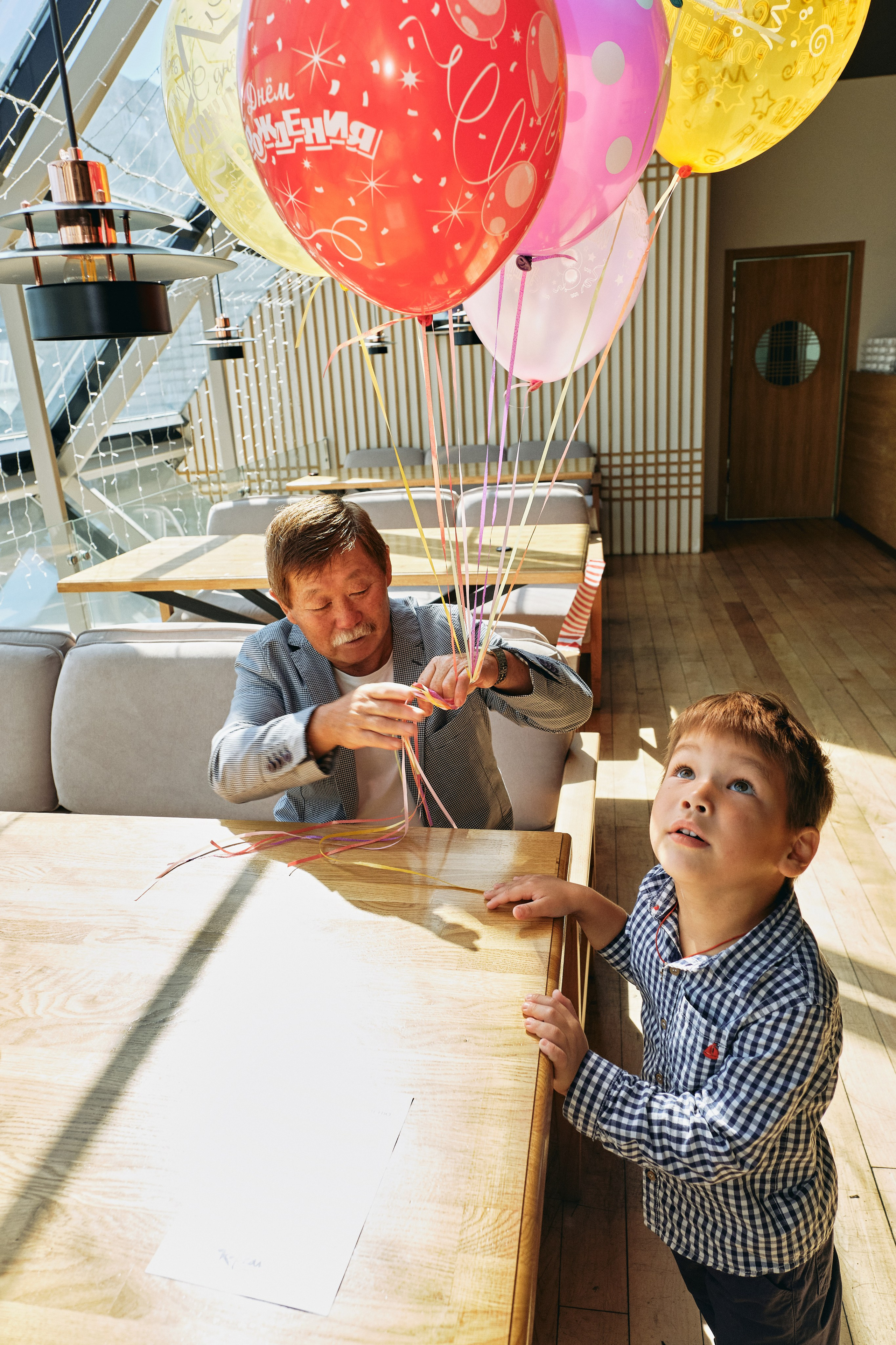 Фотограф на детский день рождения в СПб. Семейные и свадебные фотосессии в СПб, в студии, на улице, на природе