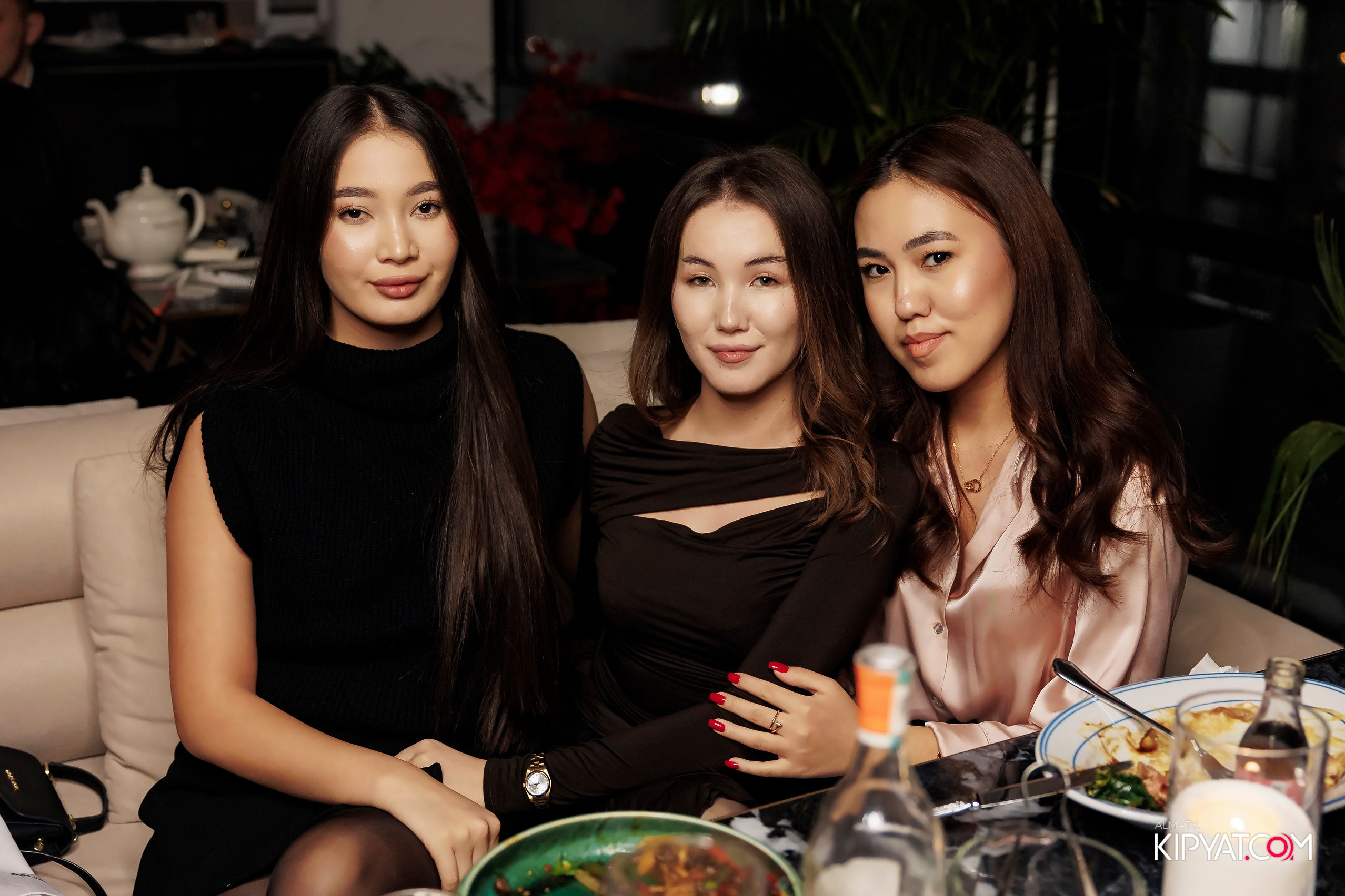 MONGOL BAR MIRAS. КИПЯТКОМ АЛМАТЫ! Фотосъемка мероприятий в Алматы