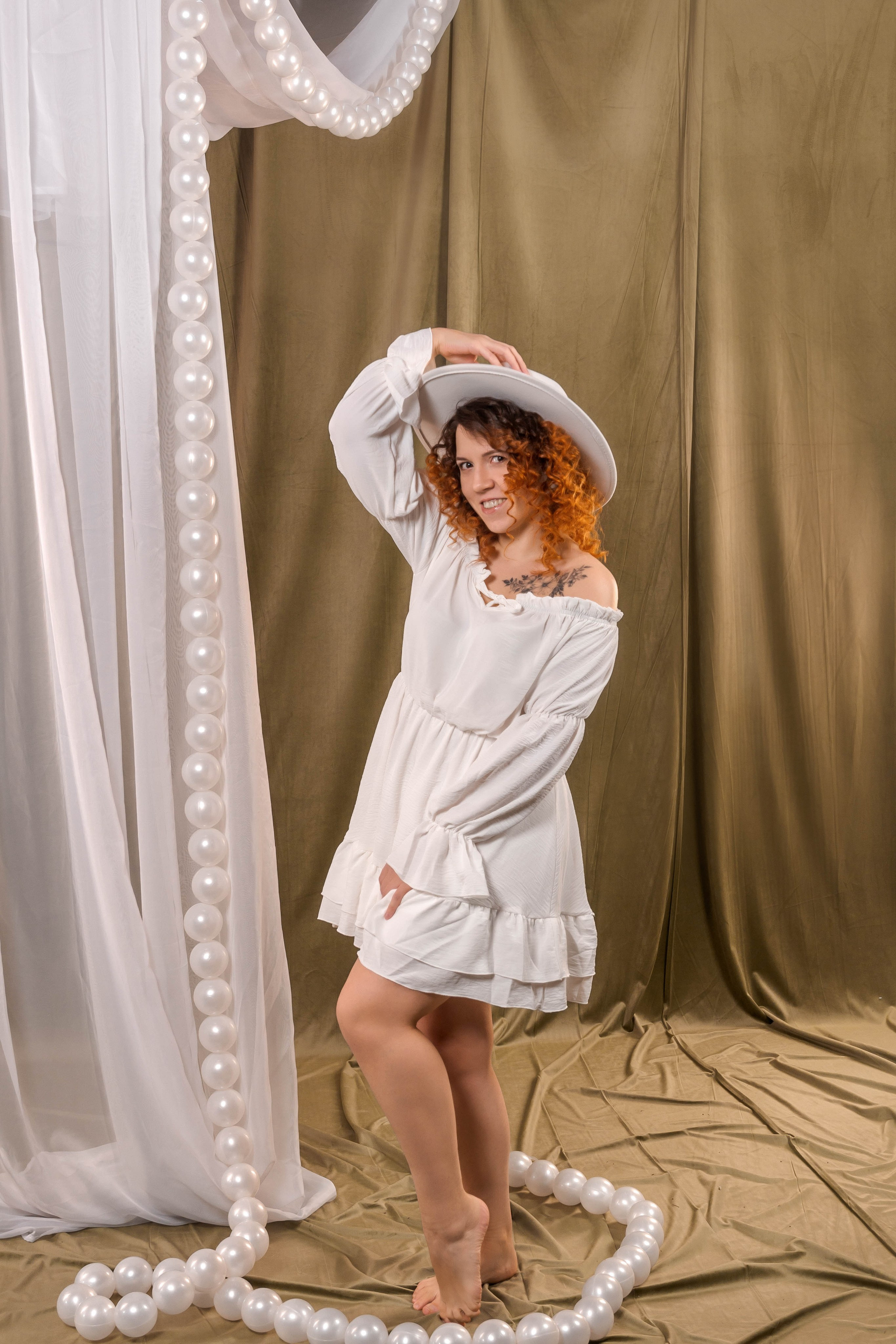 Тематические съемки в студии. Индивидуальные, семейные, студийные съемки в Серпухове и за пределами