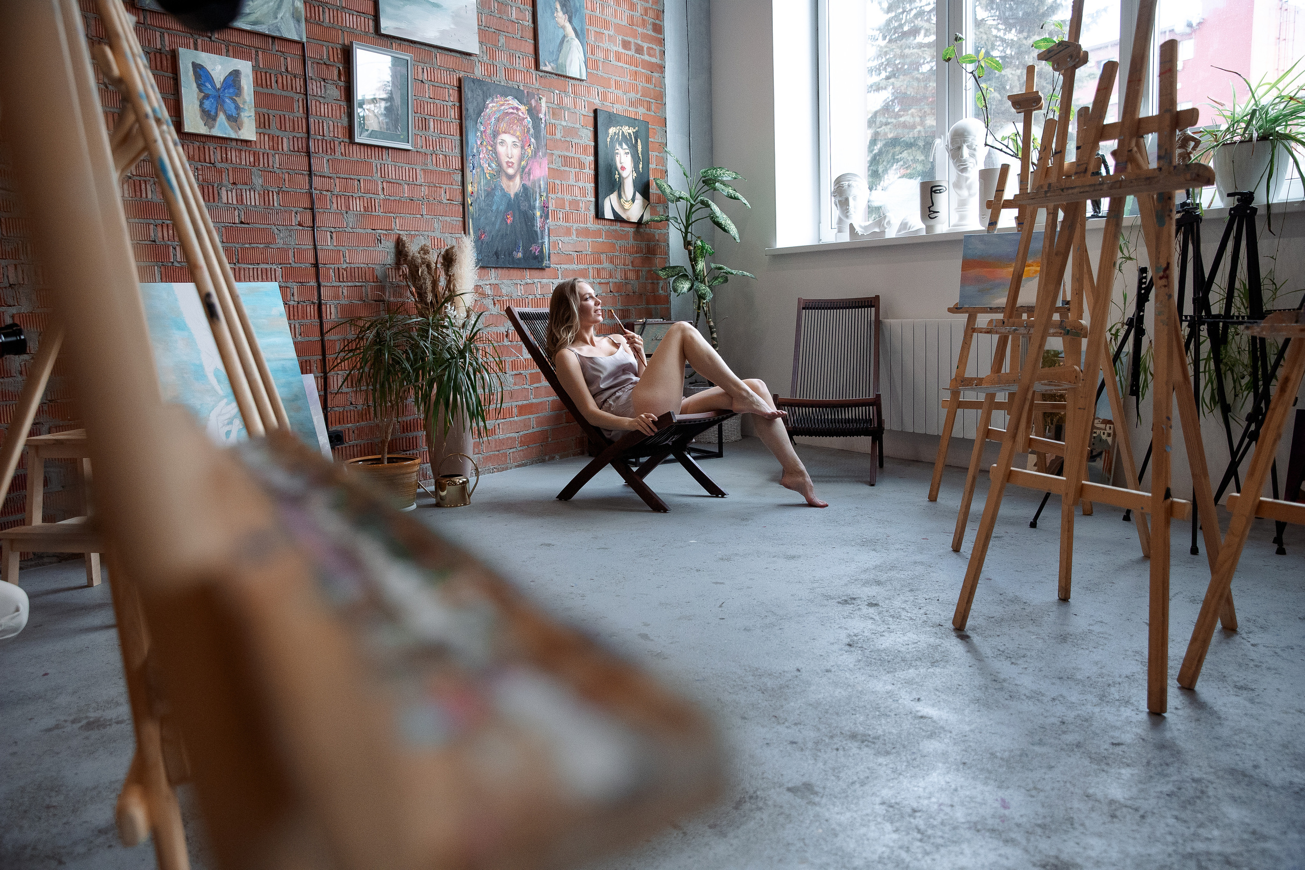 Утро невесты в художественной мастерской. Свадебный и семейный фотограф в Челябинске Юлия Ишимова