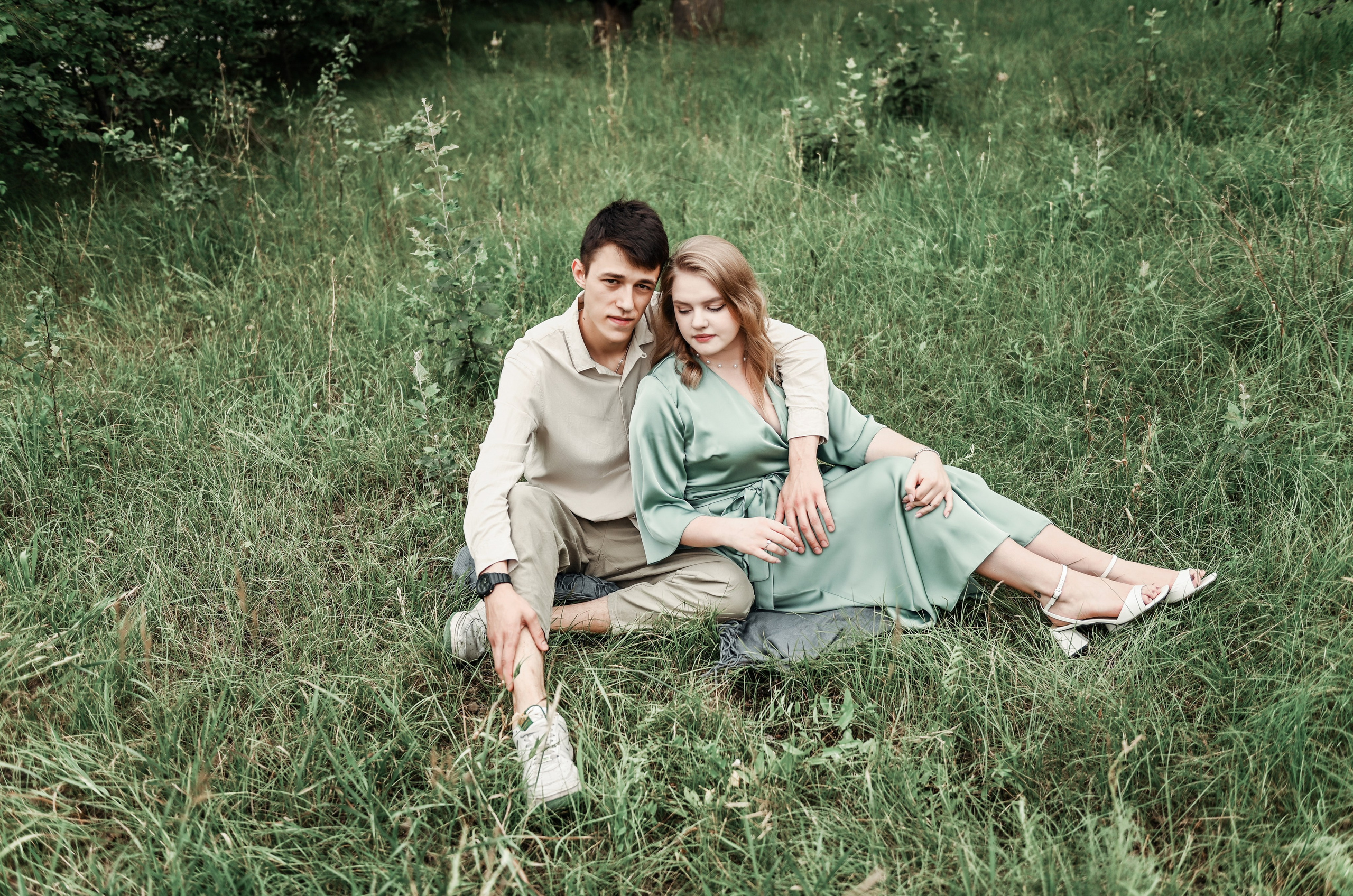 Love story прогулка вместе с песиком))). Свадебный, семейный, детский, контент фотограф в Омске Максим Ильин