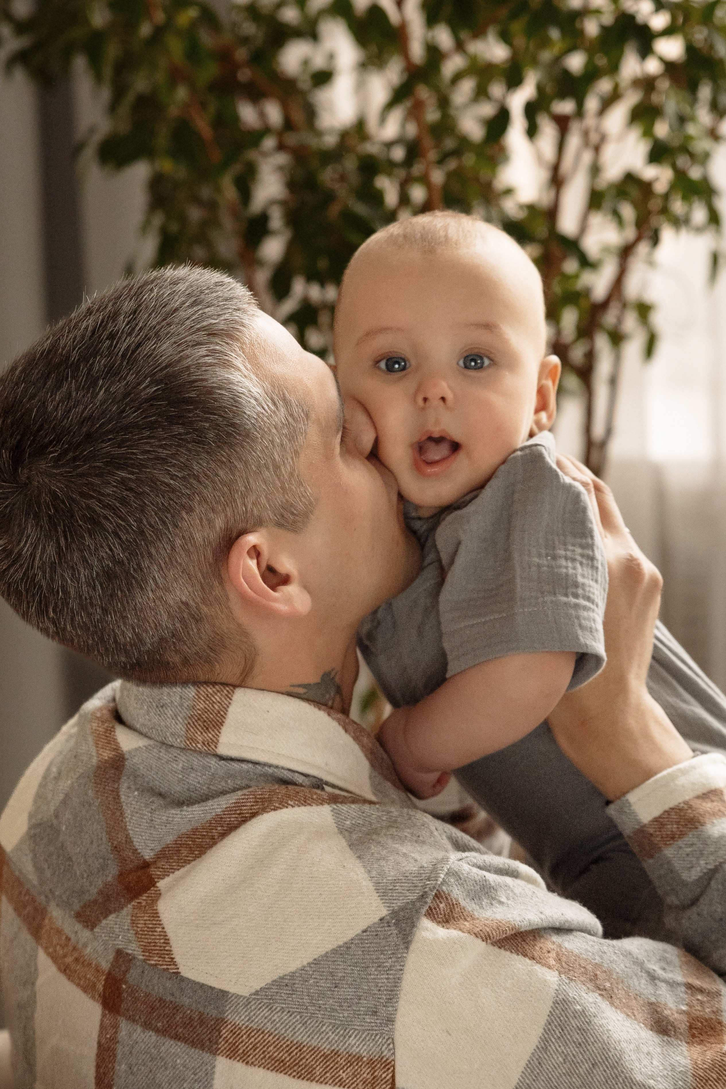 Семейная фотосессия дома. Семейный фотограф в Москве Трубинова Екатерина