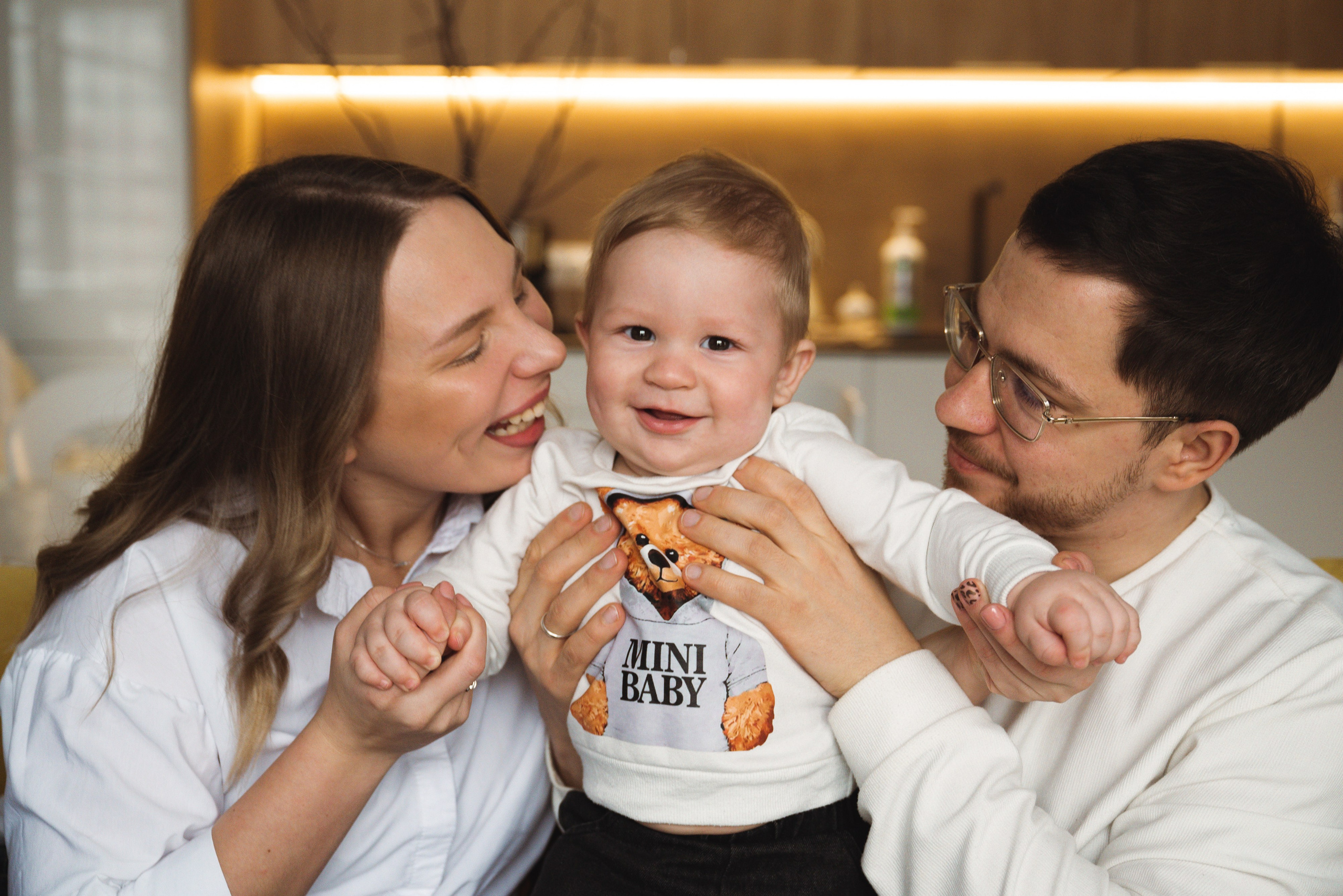 Дима и Лера. Фотограф Москва Настя Профотовна. Репортажные, свадебные и контент фотосессии