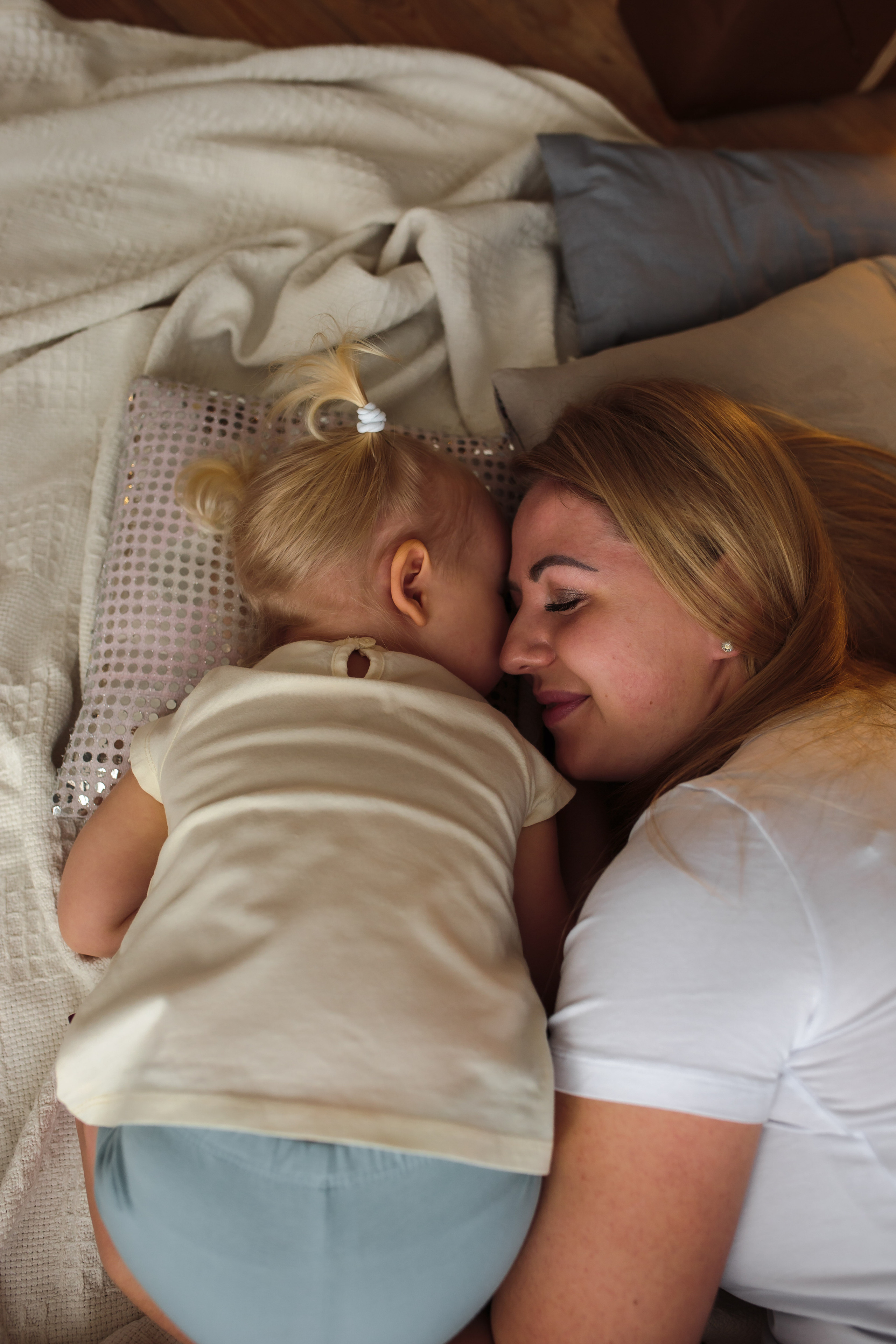 Валерия и Александра. Главная