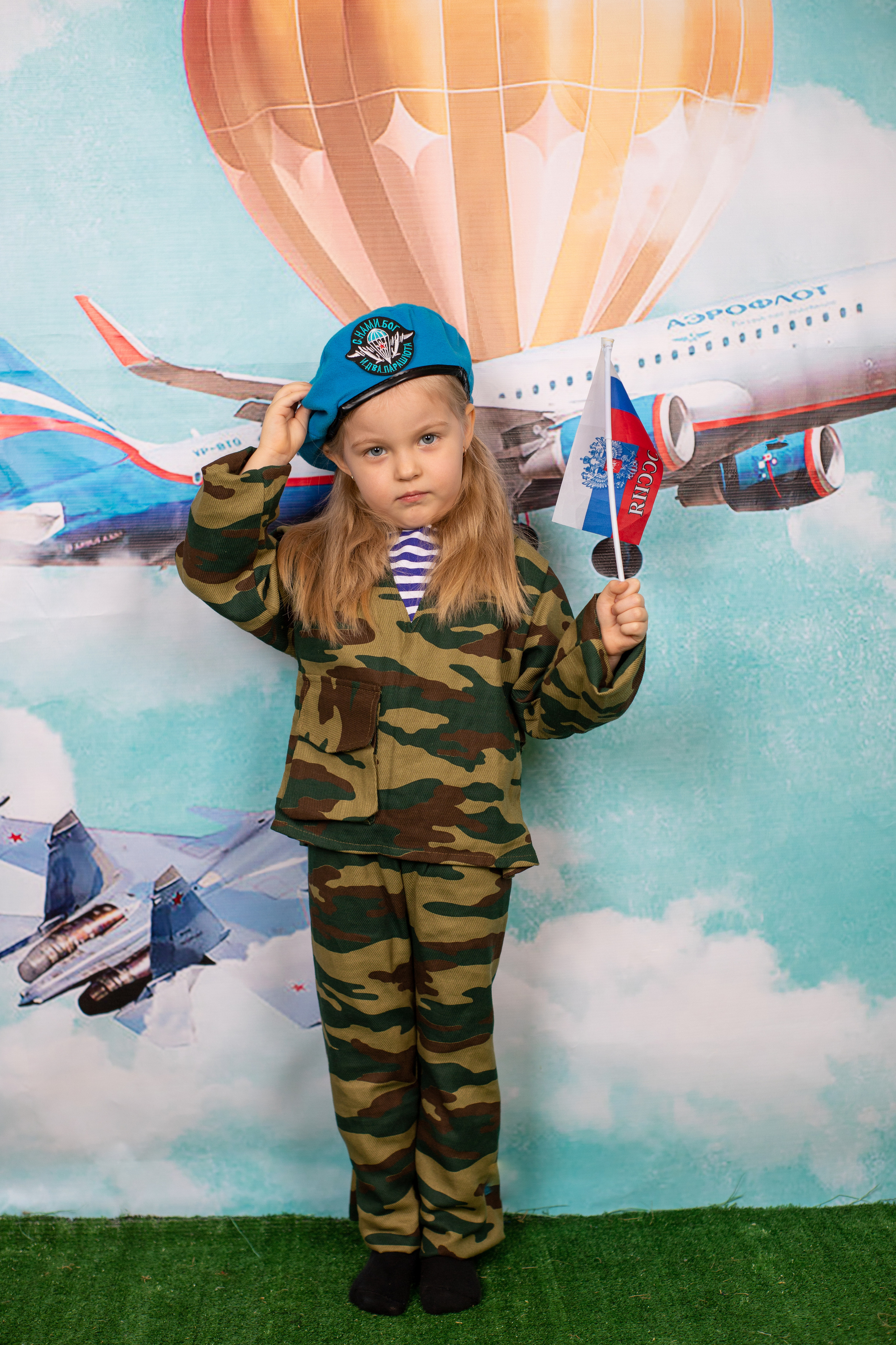 Весенняя фотосессия. Альбомы с самого детства. +79237847111