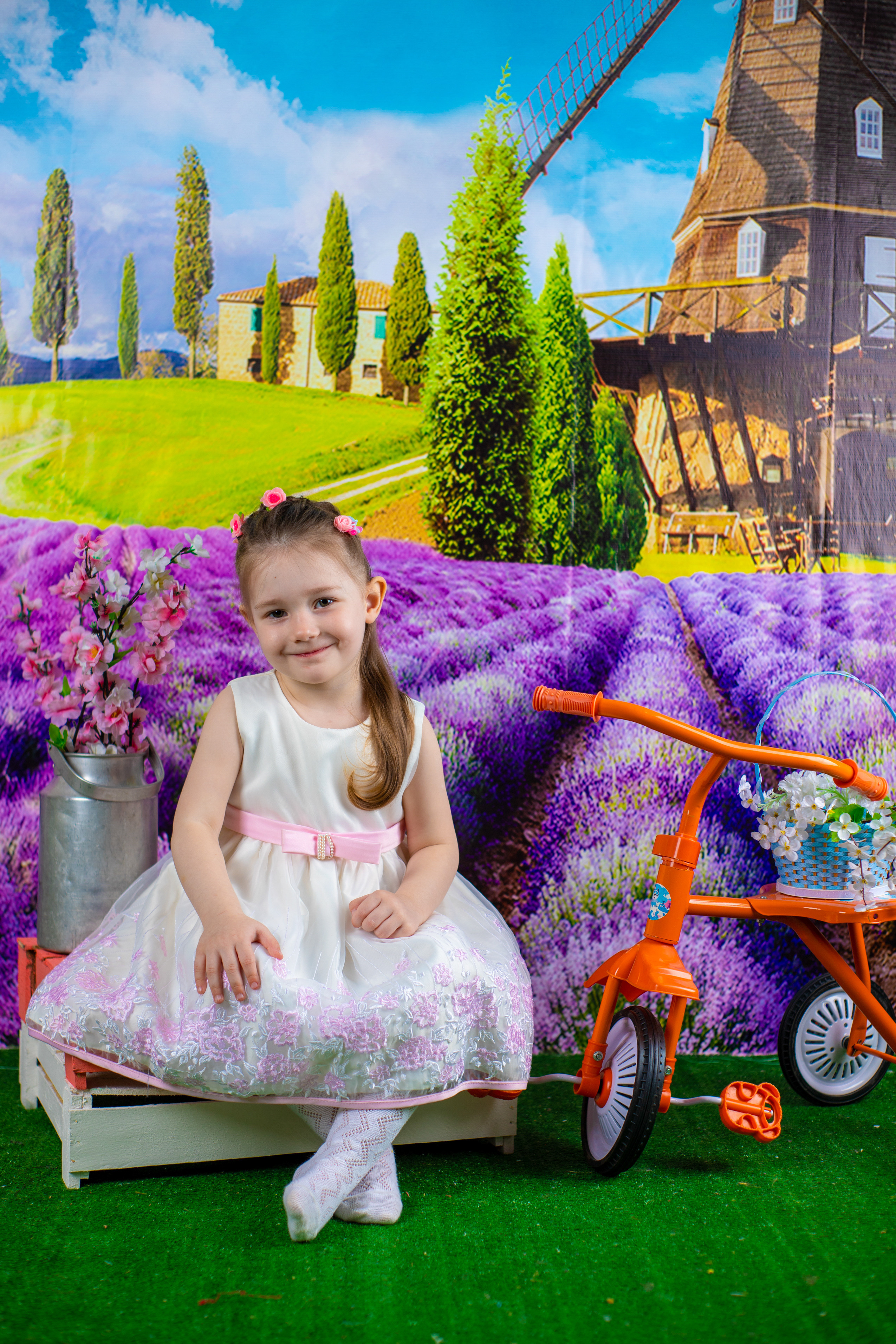 Весенняя фотосессия. Альбомы с самого детства. +79237847111