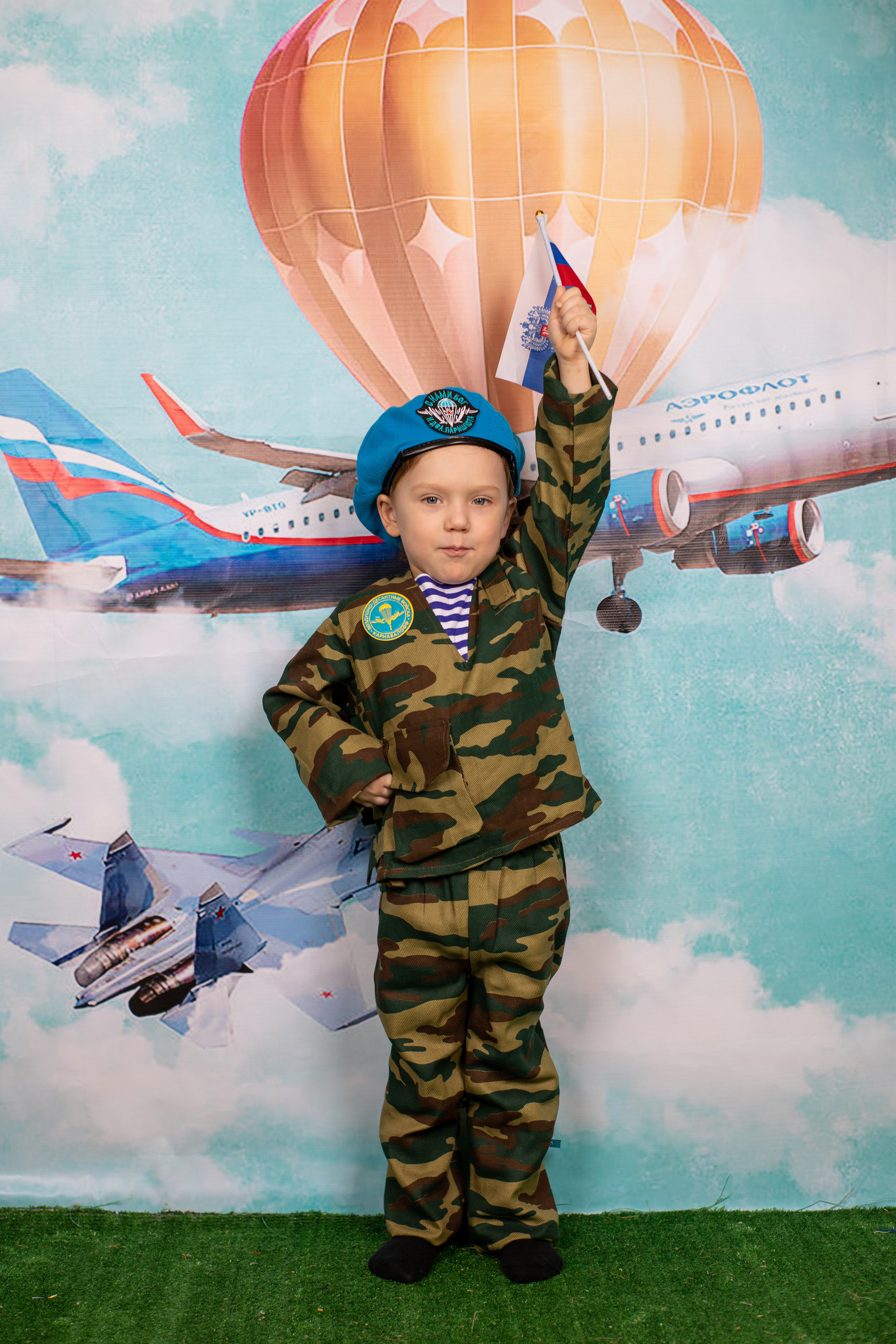 Весенняя фотосессия. Альбомы с самого детства. +79237847111