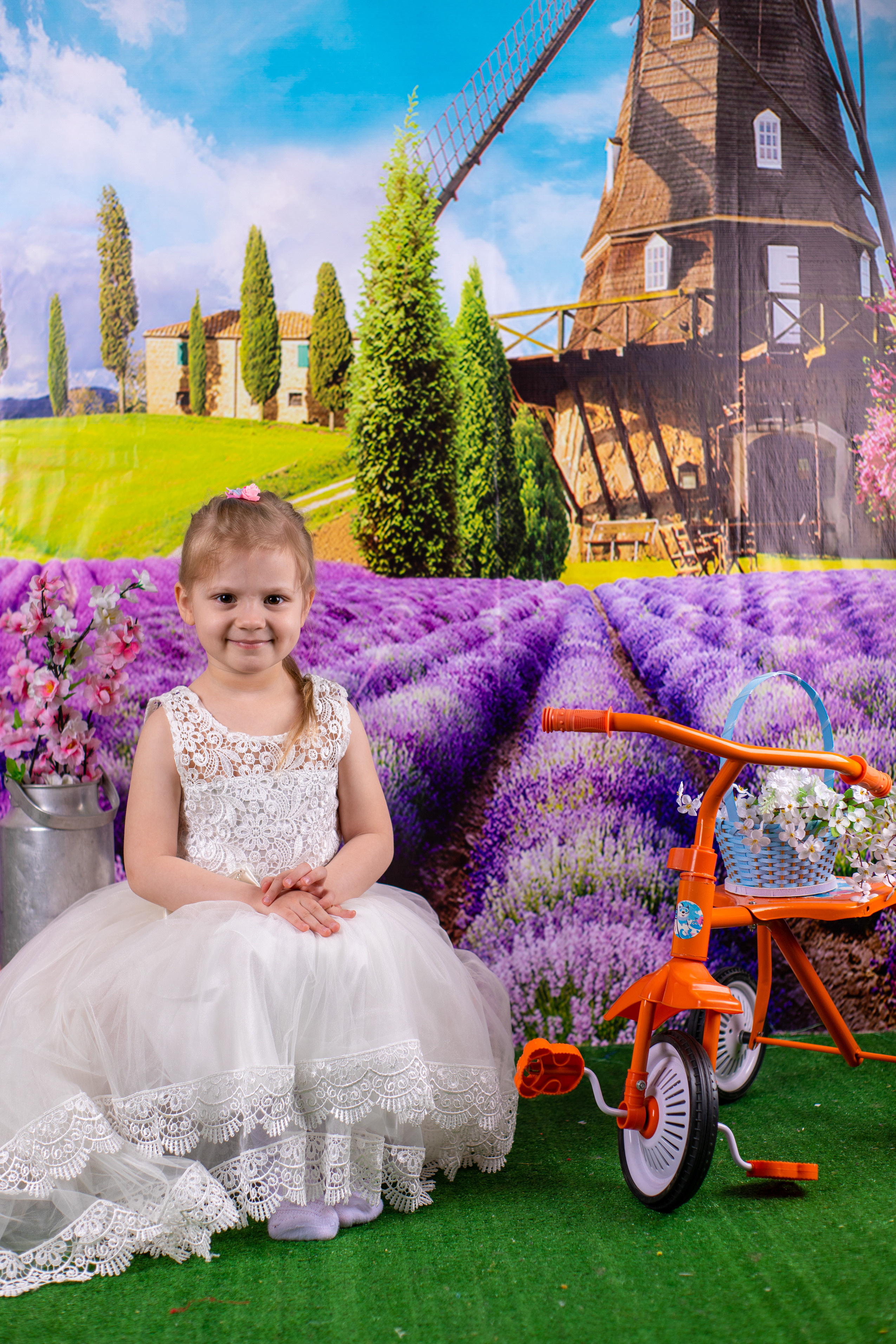 Весенняя фотосессия. Альбомы с самого детства. +79237847111