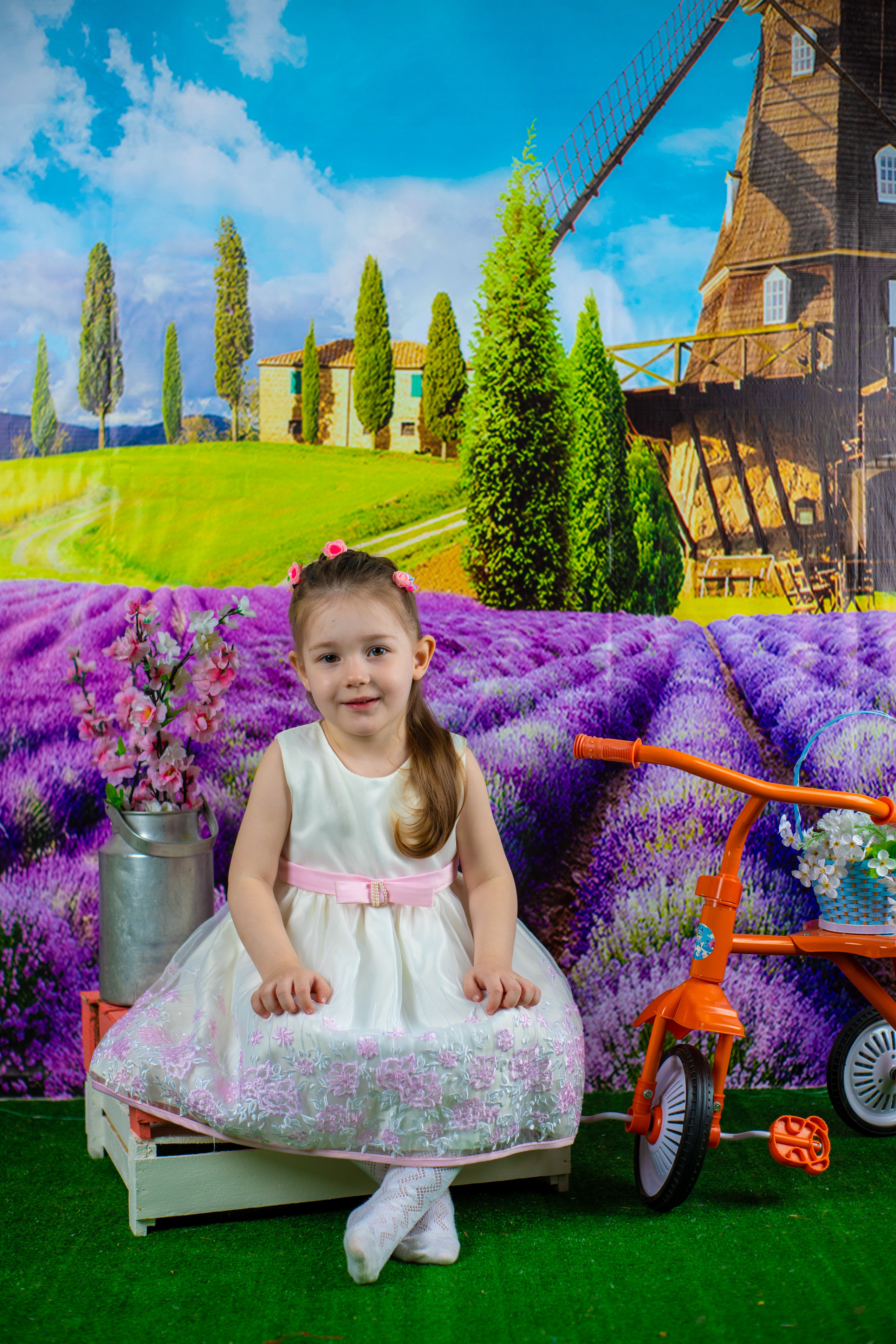 Весенняя фотосессия. Альбомы с самого детства. +79237847111