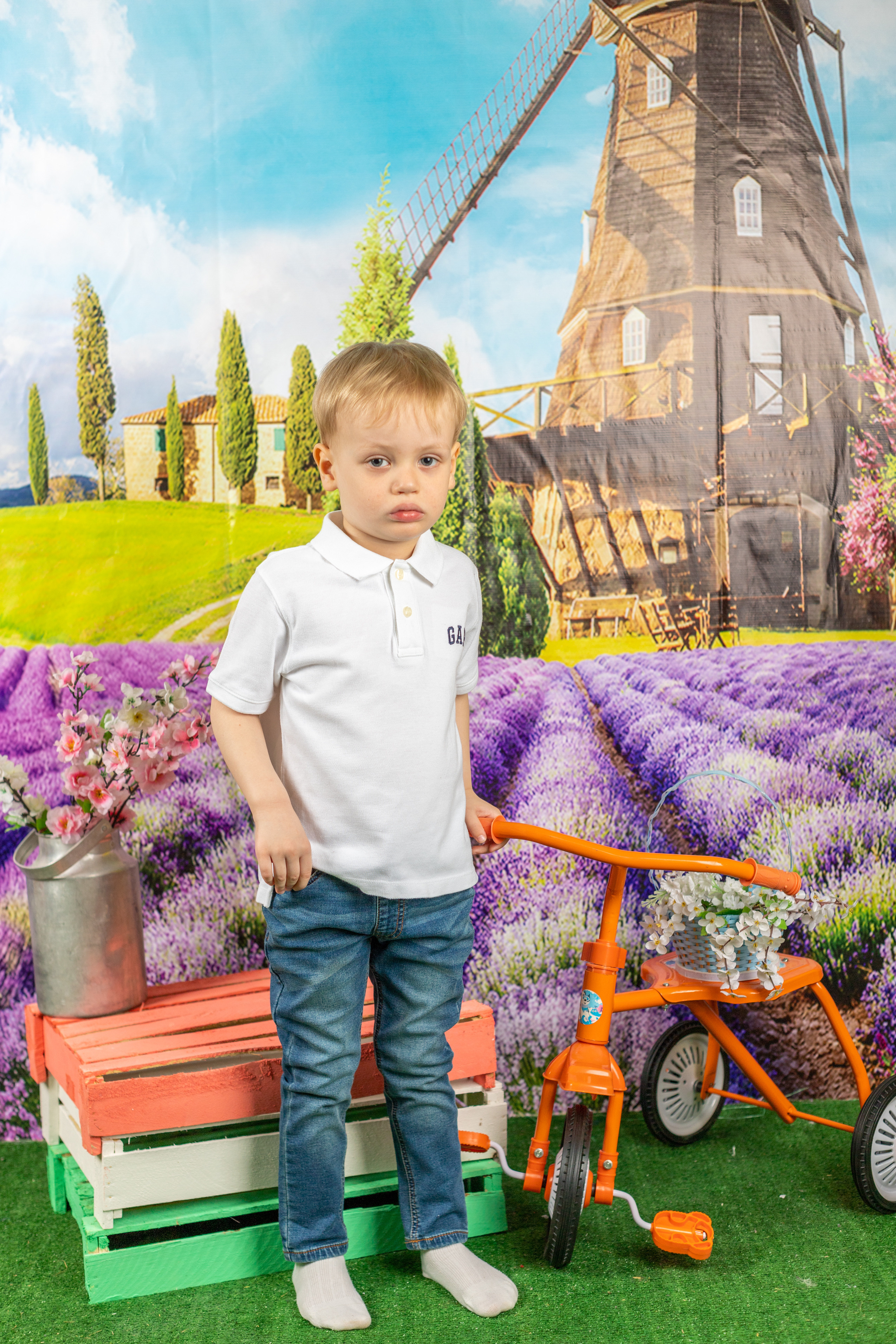 Весенняя фотосессия. Альбомы с самого детства. +79237847111