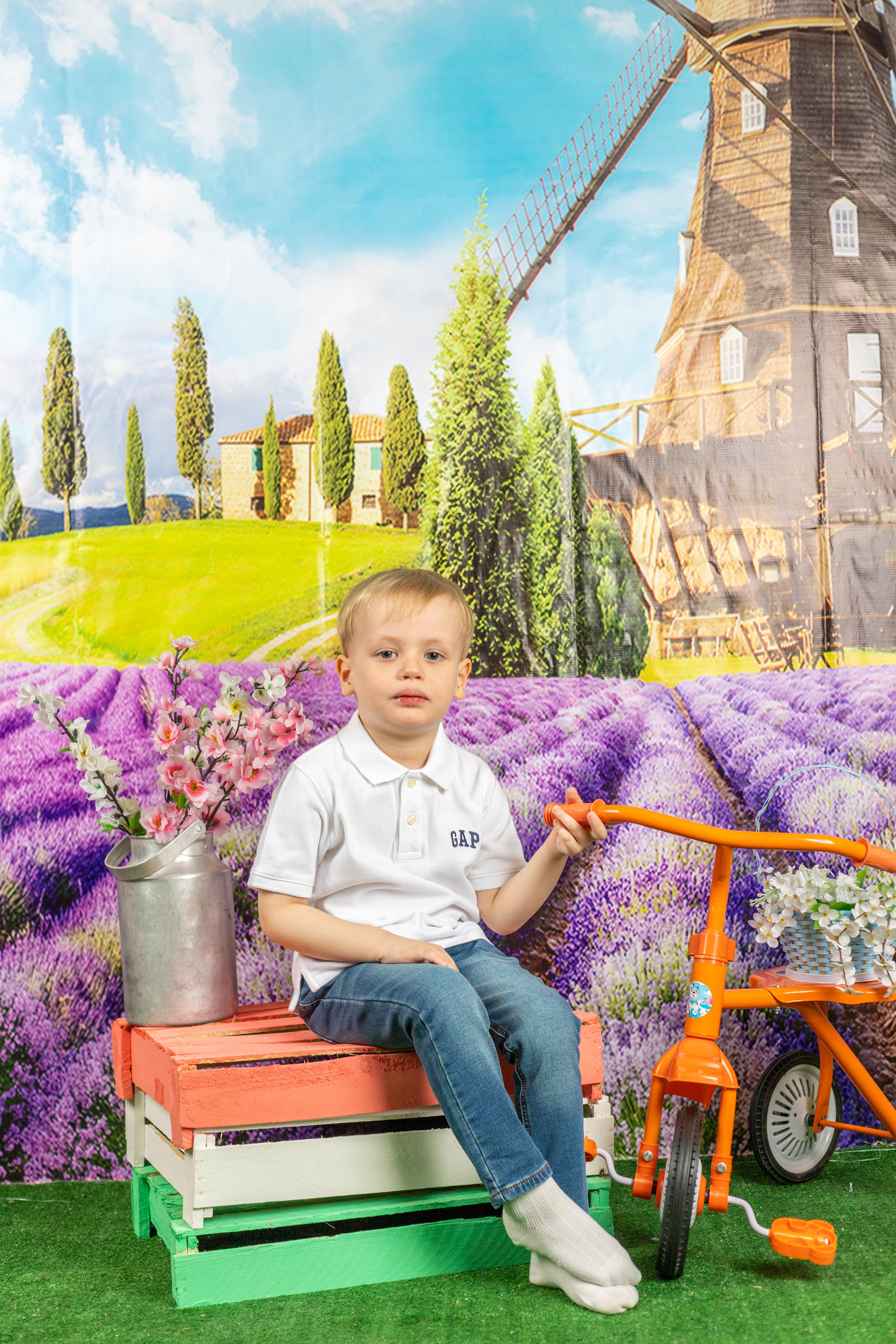 Весенняя фотосессия. Альбомы с самого детства. +79237847111