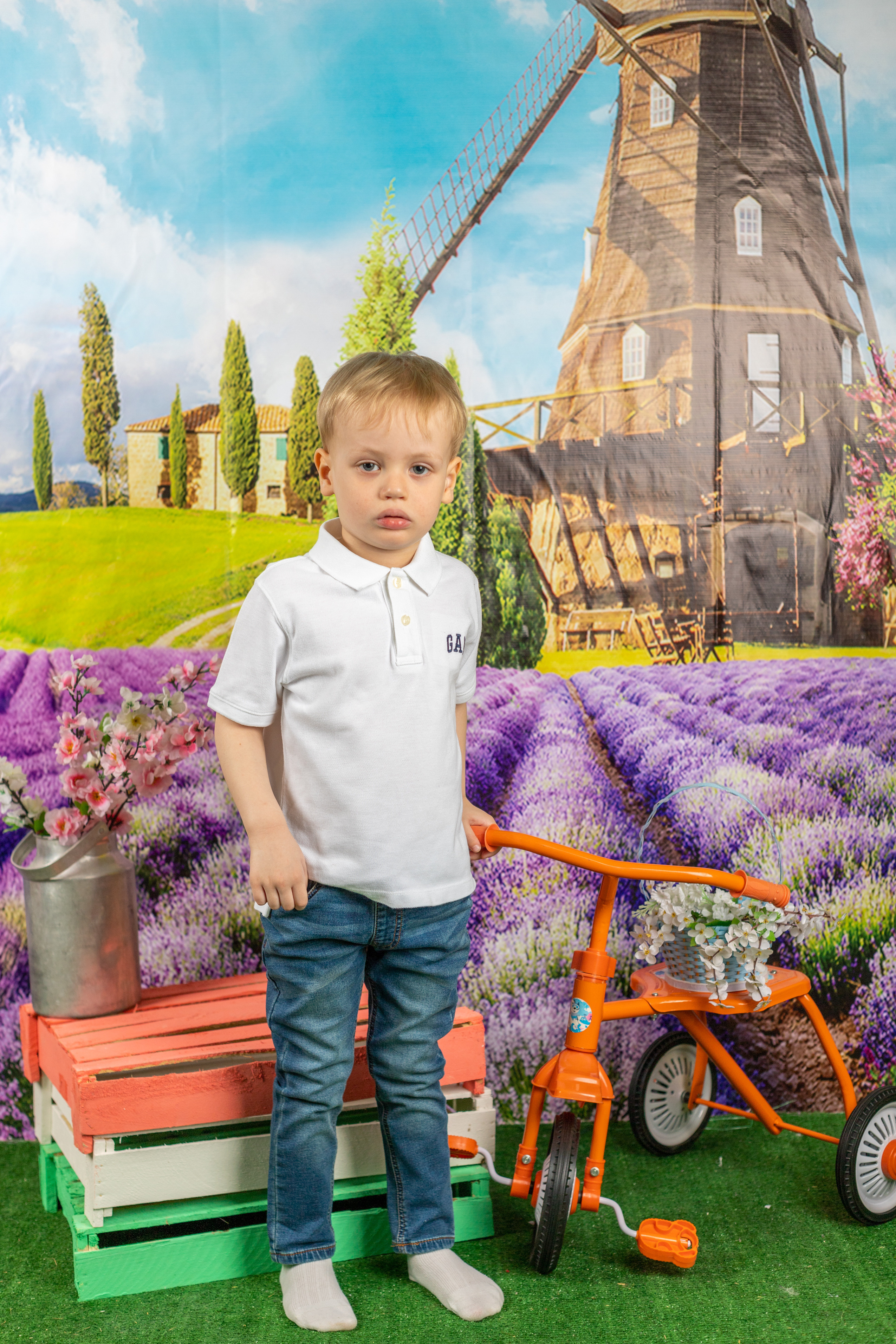 Весенняя фотосессия. Альбомы с самого детства. +79237847111