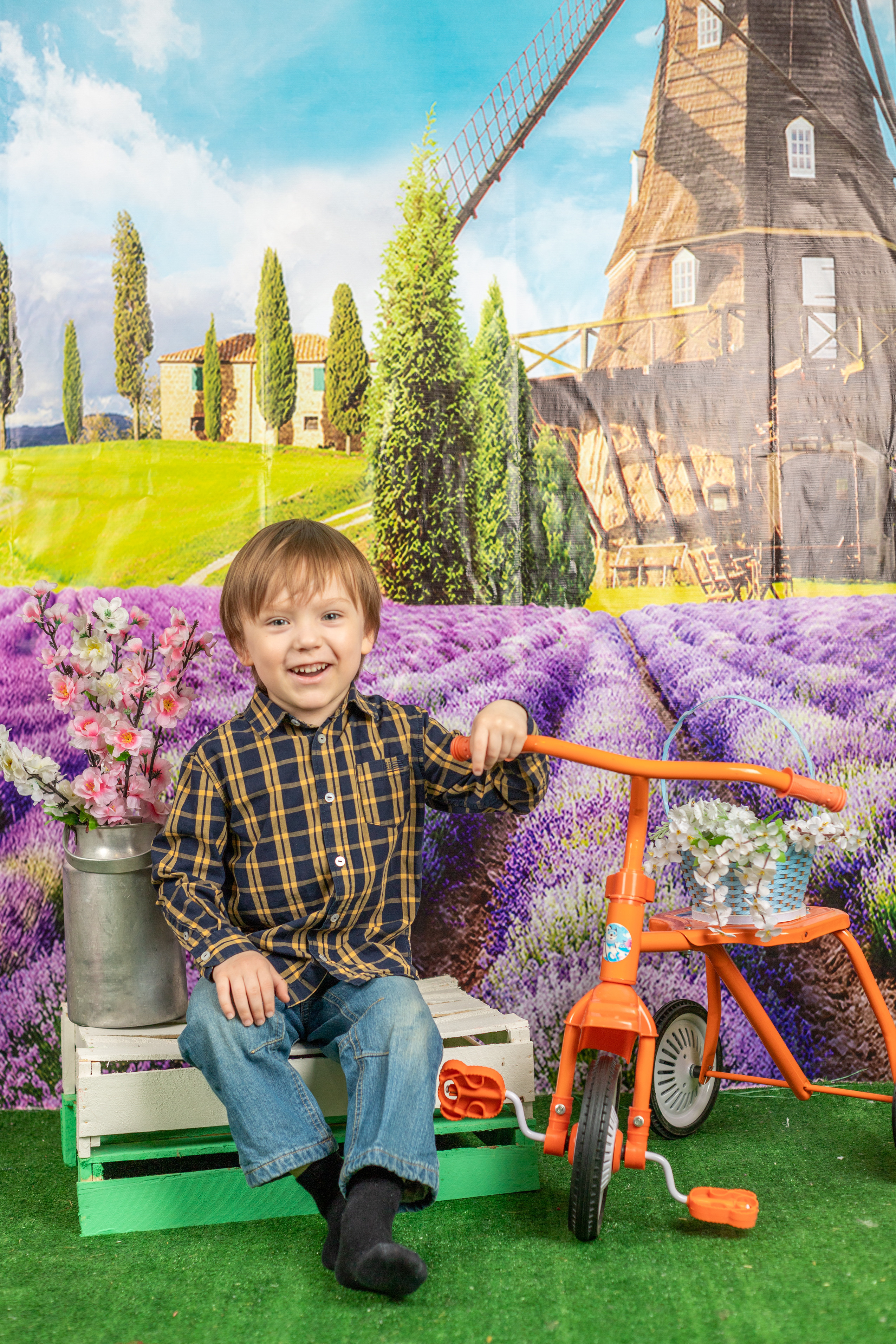 Весенняя фотосессия. Альбомы с самого детства. +79237847111