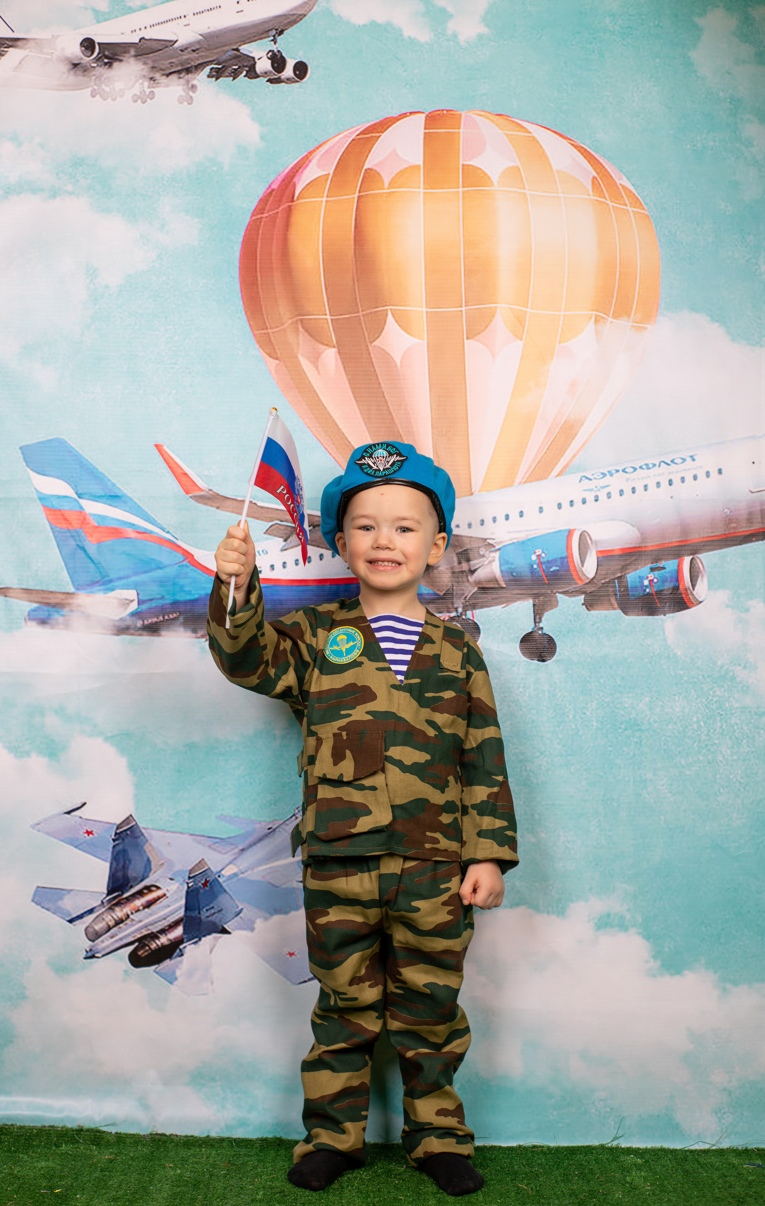 Весенняя фотосессия. Альбомы с самого детства. +79237847111