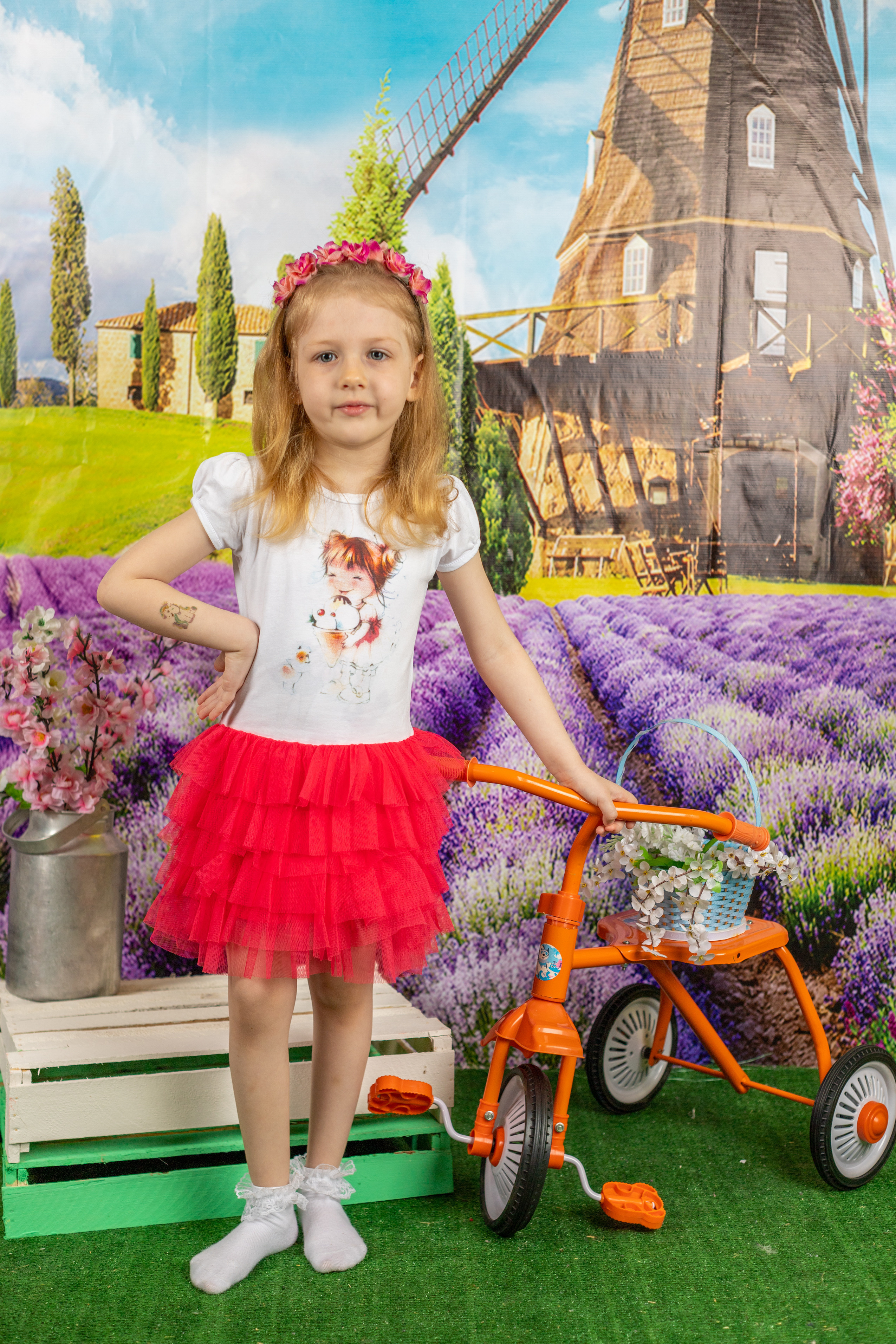 Весенняя фотосессия. Альбомы с самого детства. +79237847111