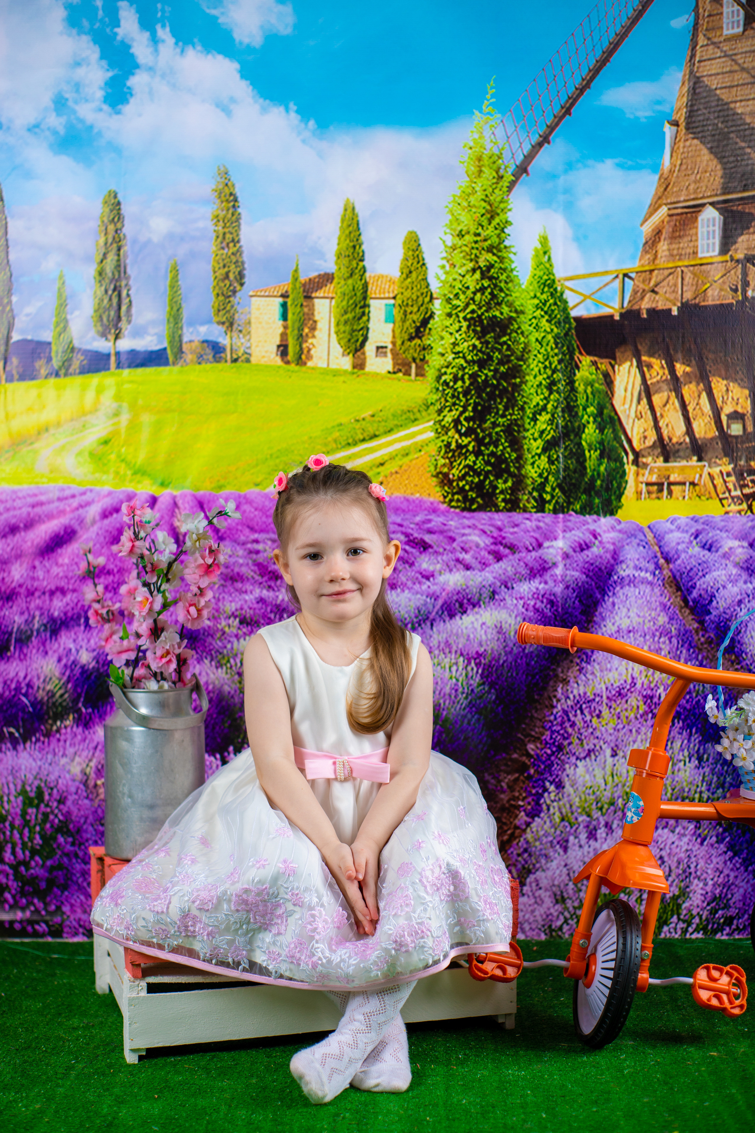 Весенняя фотосессия. Альбомы с самого детства. +79237847111