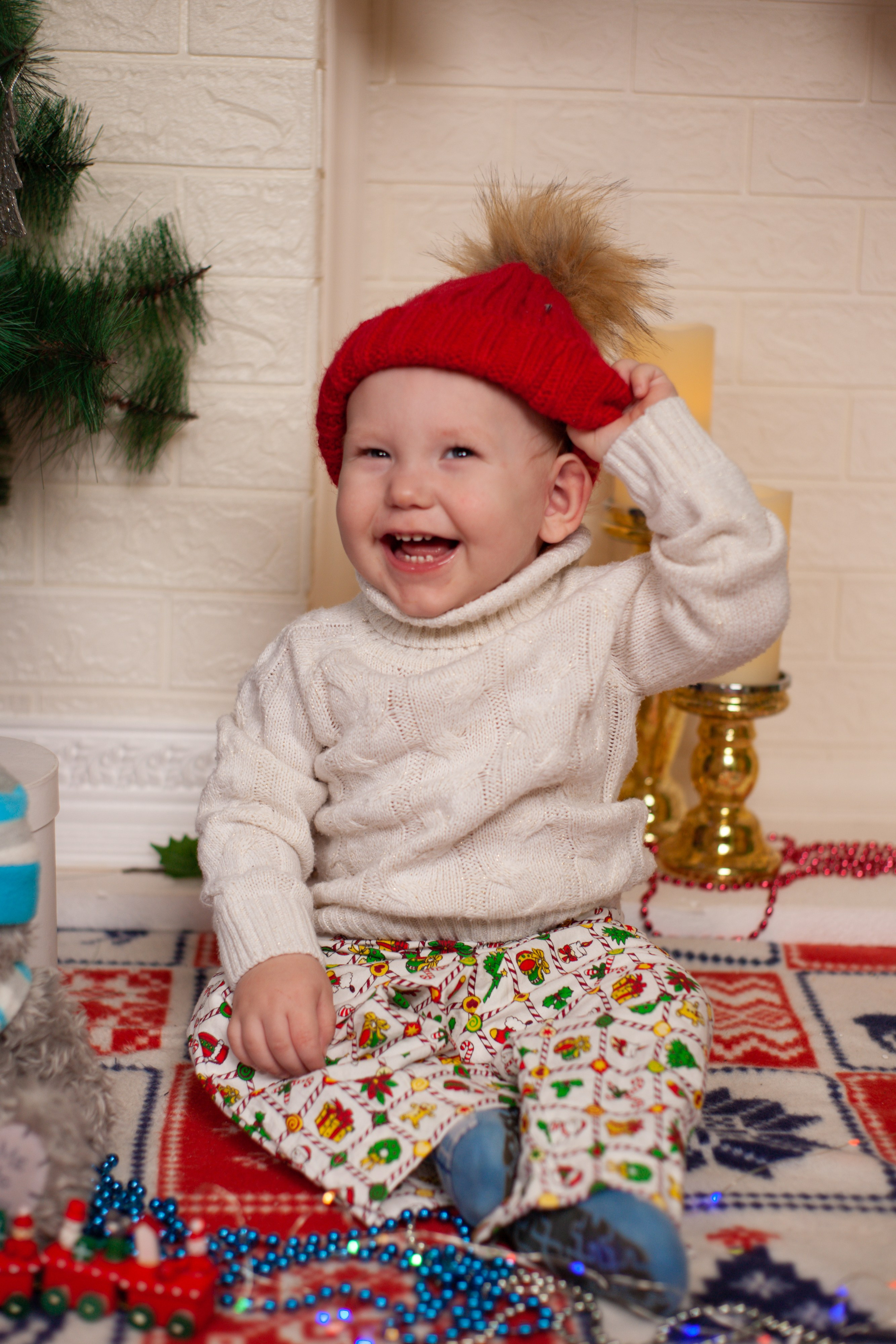 Альбомы с самого детства. +79237847111