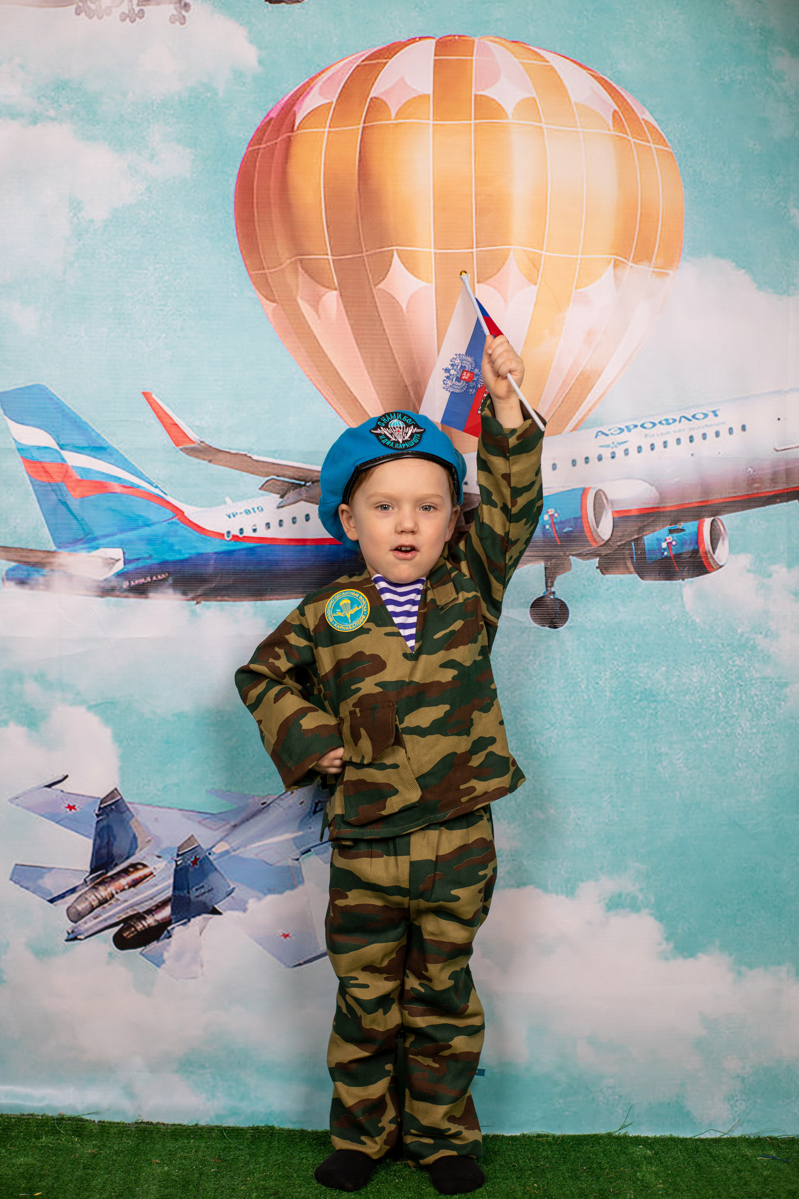 Весенняя фотосессия. Альбомы с самого детства. +79237847111