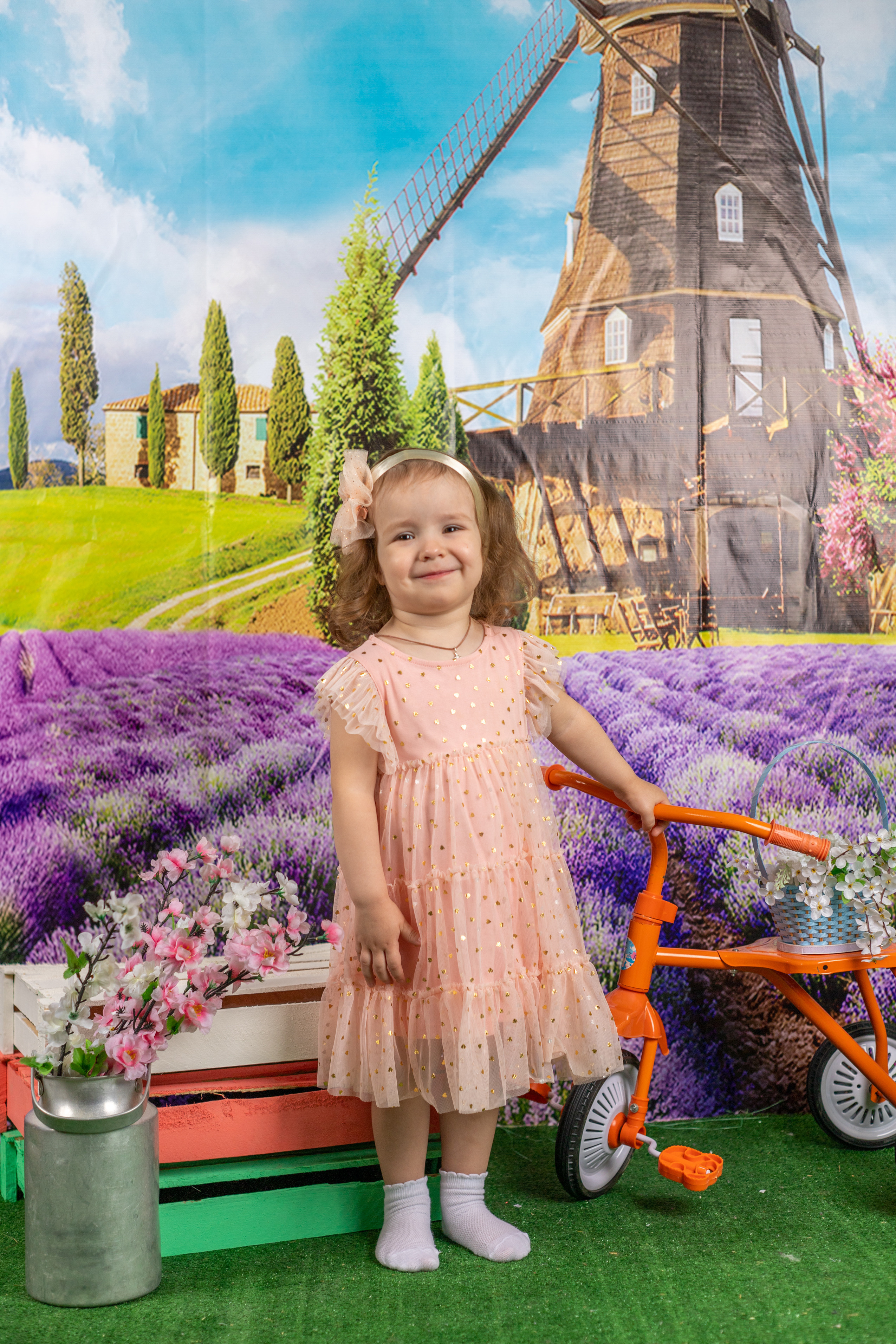 Весенняя фотосессия. Альбомы с самого детства. +79237847111