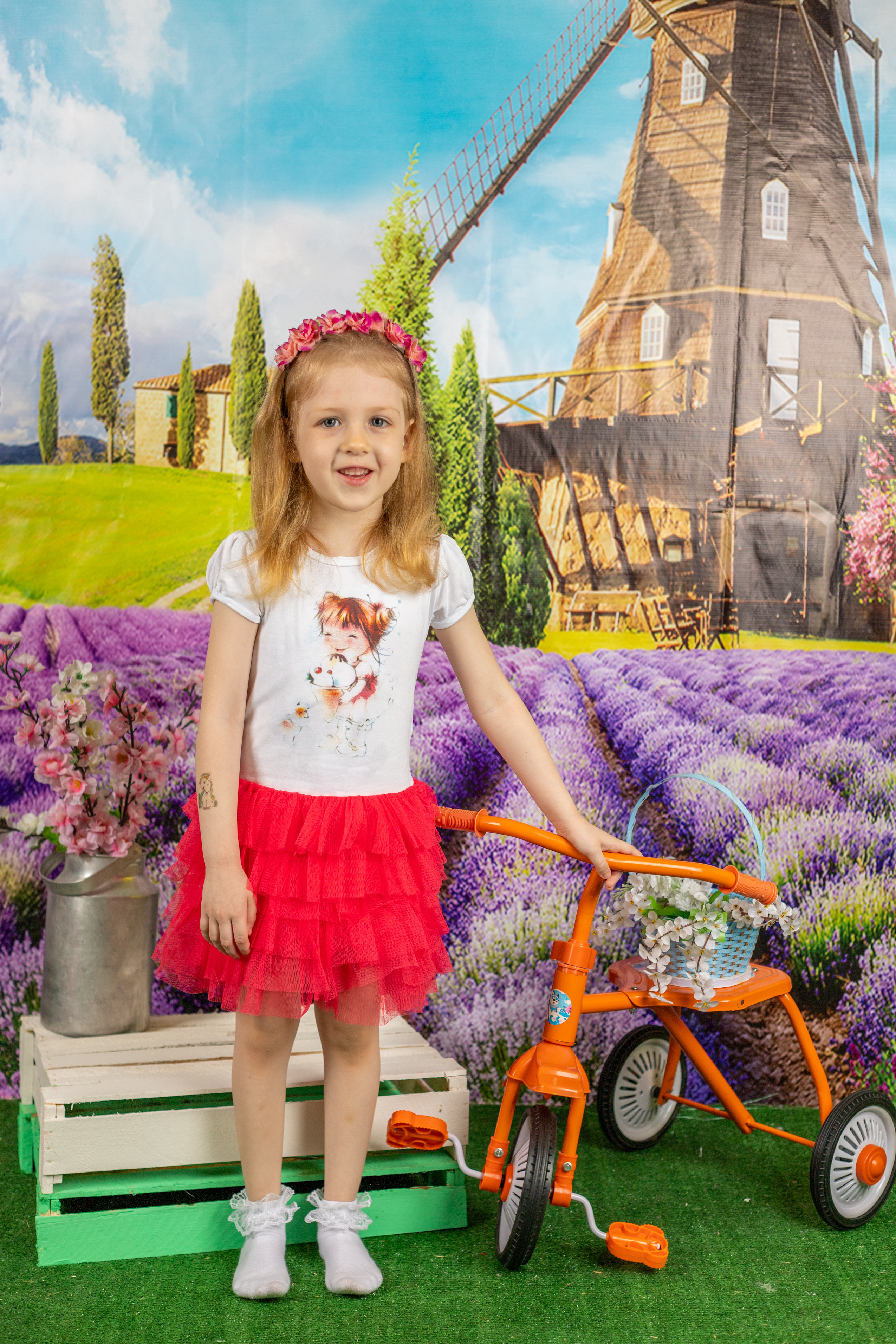 Весенняя фотосессия. Альбомы с самого детства. +79237847111