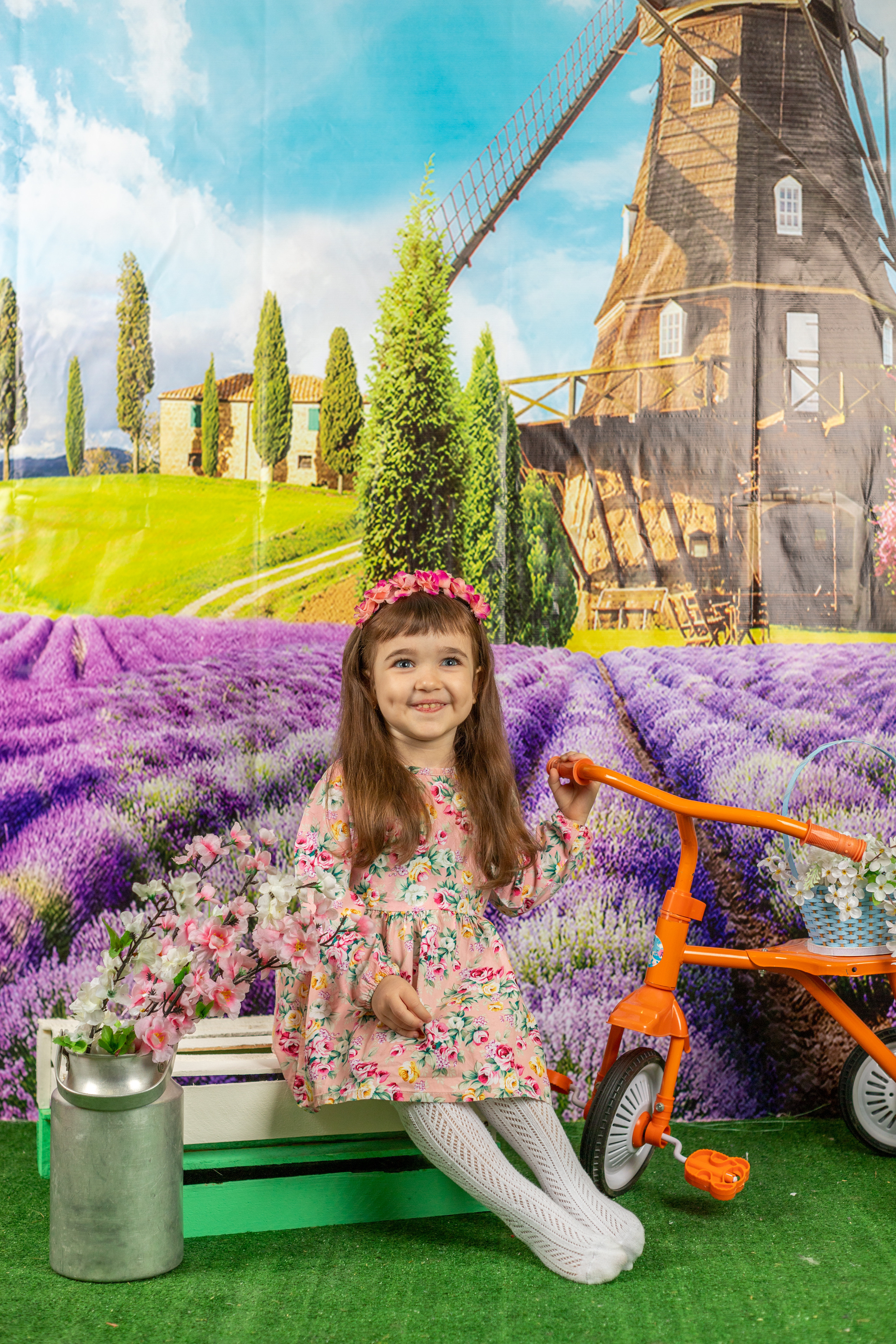 Весенняя фотосессия. Альбомы с самого детства. +79237847111