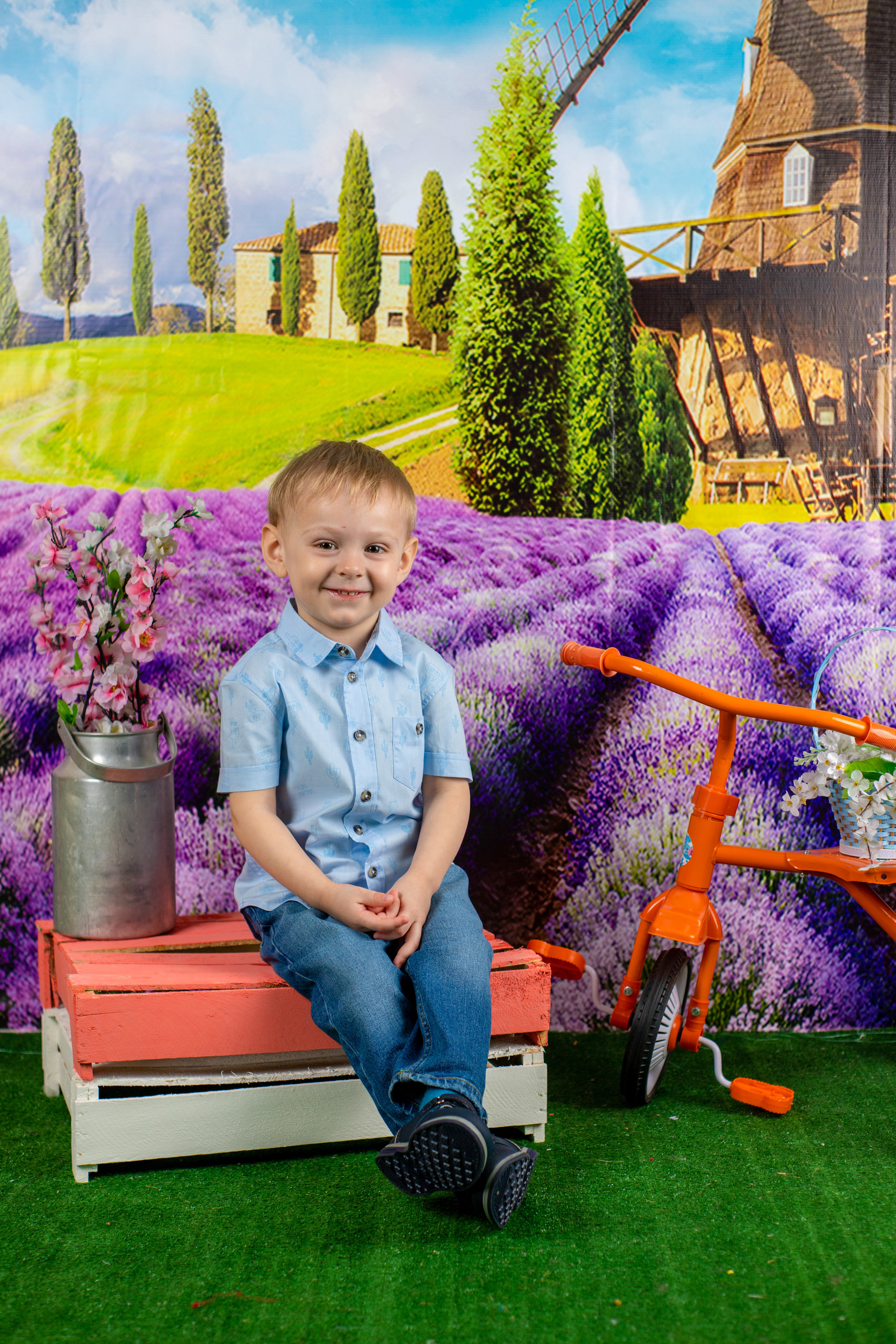 Весенняя фотосессия. Альбомы с самого детства. +79237847111