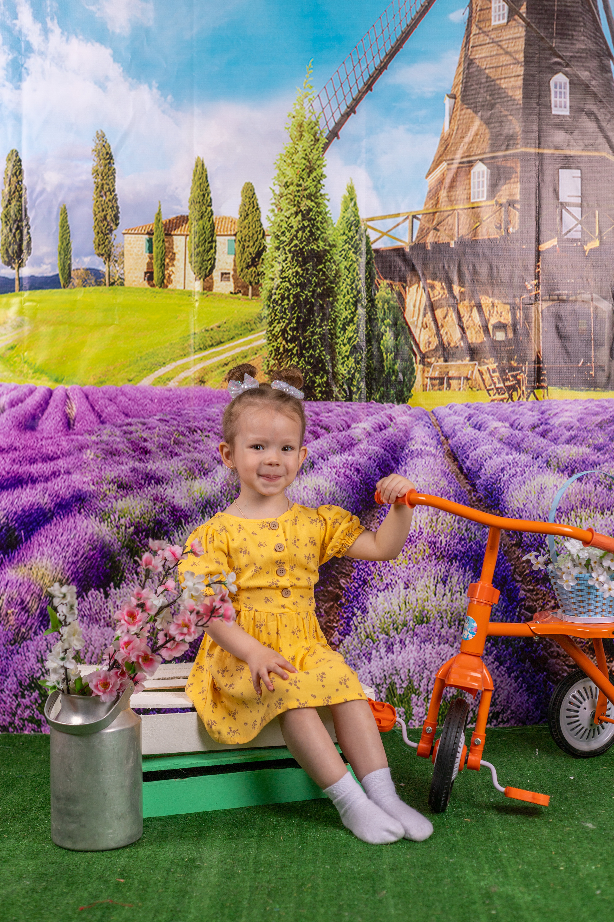 Весенняя фотосессия. Альбомы с самого детства. +79237847111