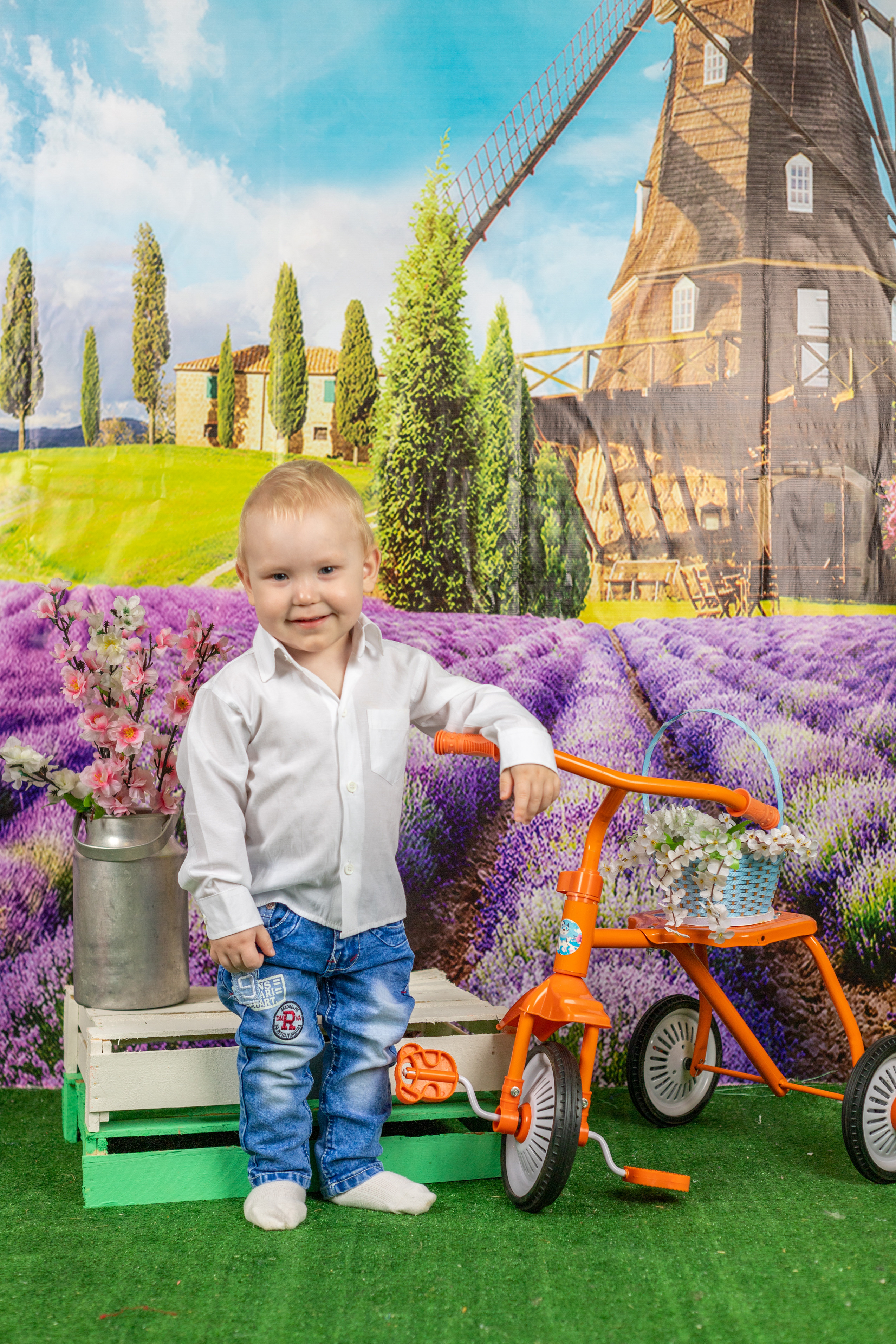 Весенняя фотосессия. Альбомы с самого детства. +79237847111