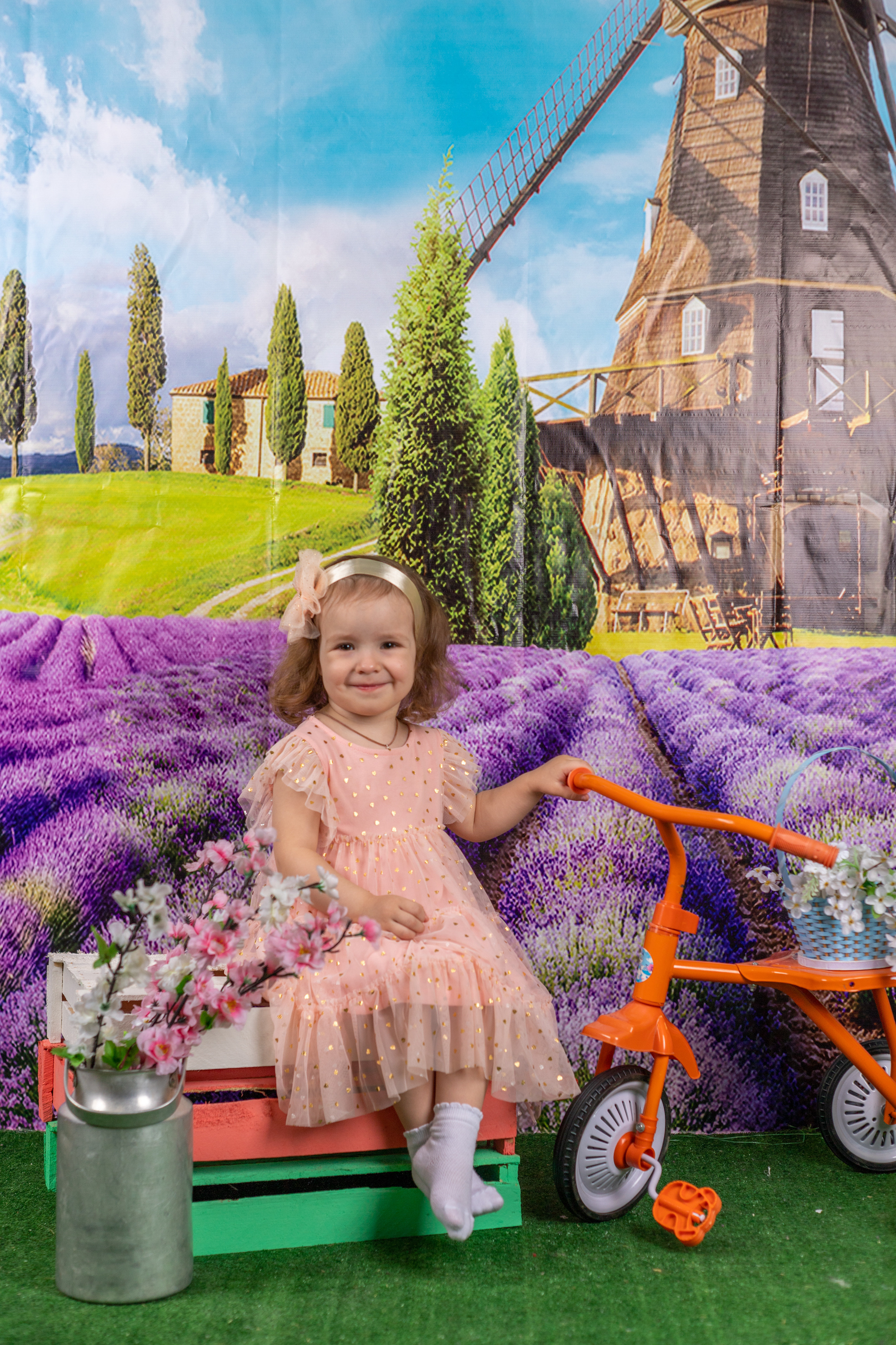 Весенняя фотосессия. Альбомы с самого детства. +79237847111