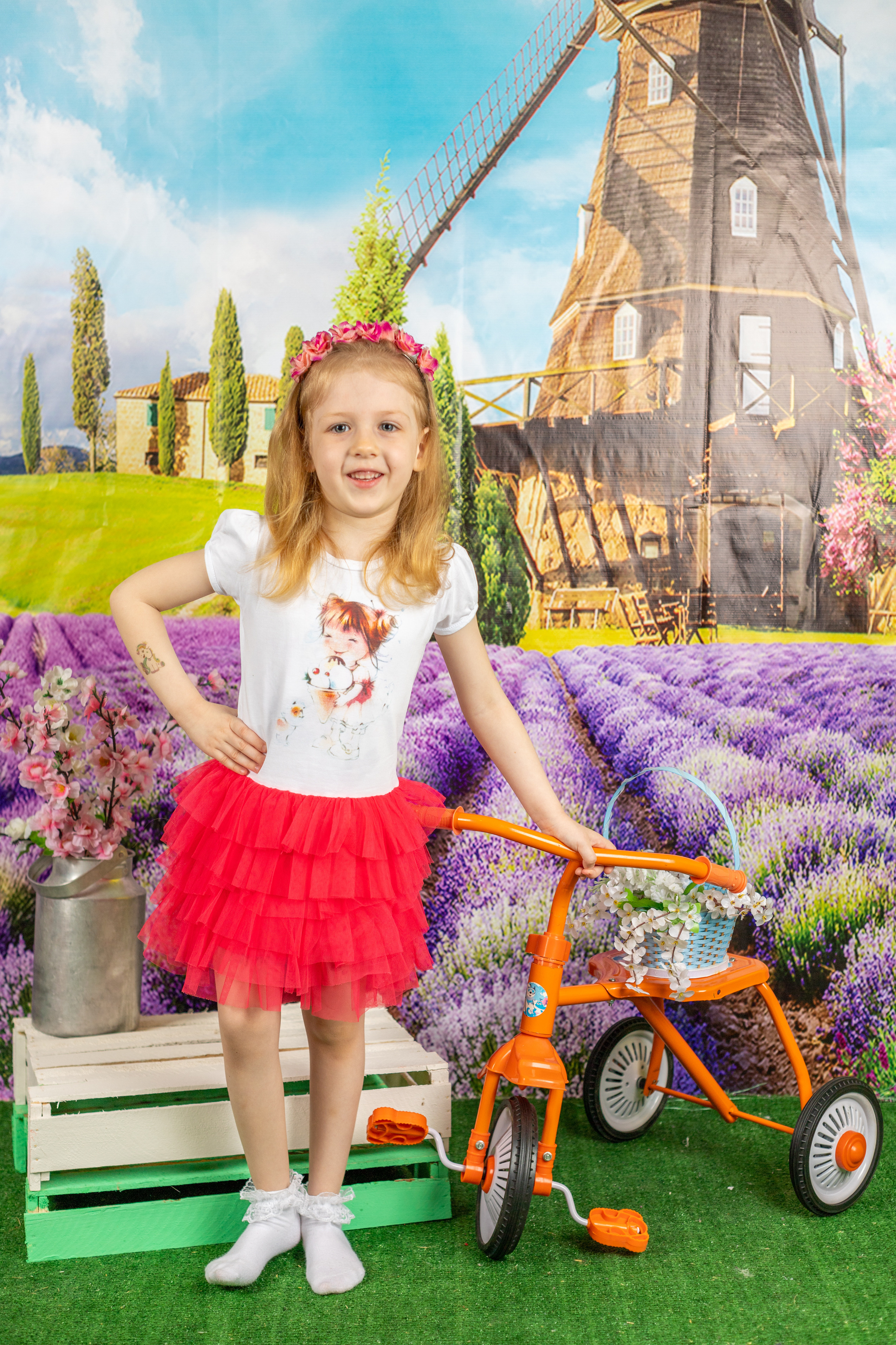 Весенняя фотосессия. Альбомы с самого детства. +79237847111