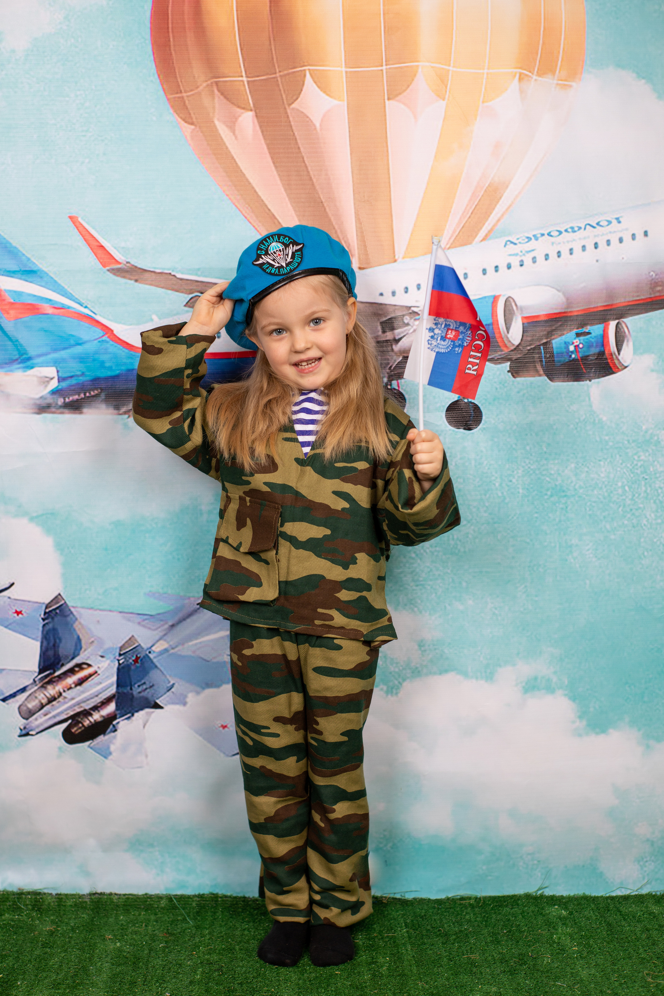 Весенняя фотосессия. Альбомы с самого детства. +79237847111