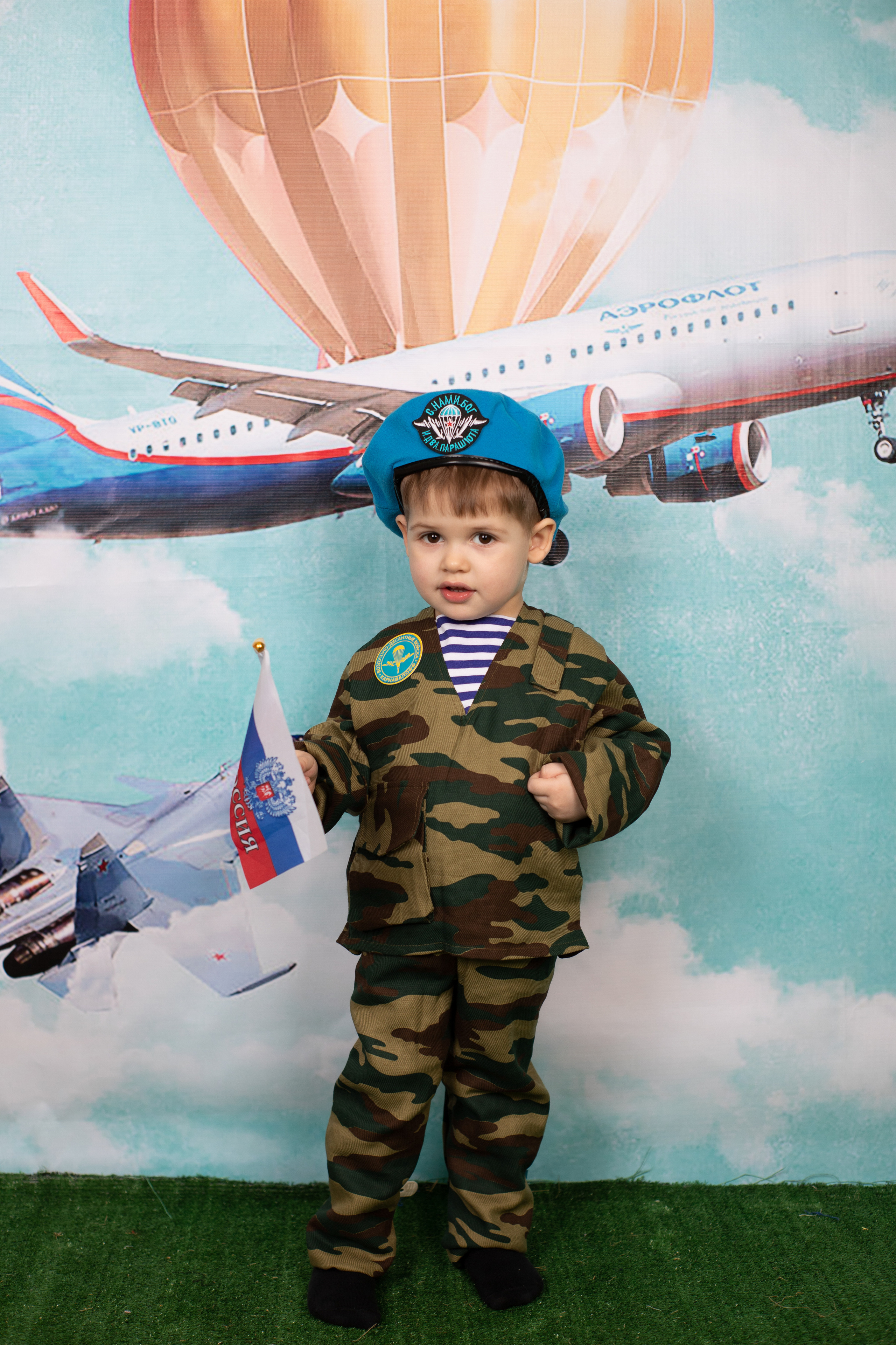 Весенняя фотосессия. Альбомы с самого детства. +79237847111