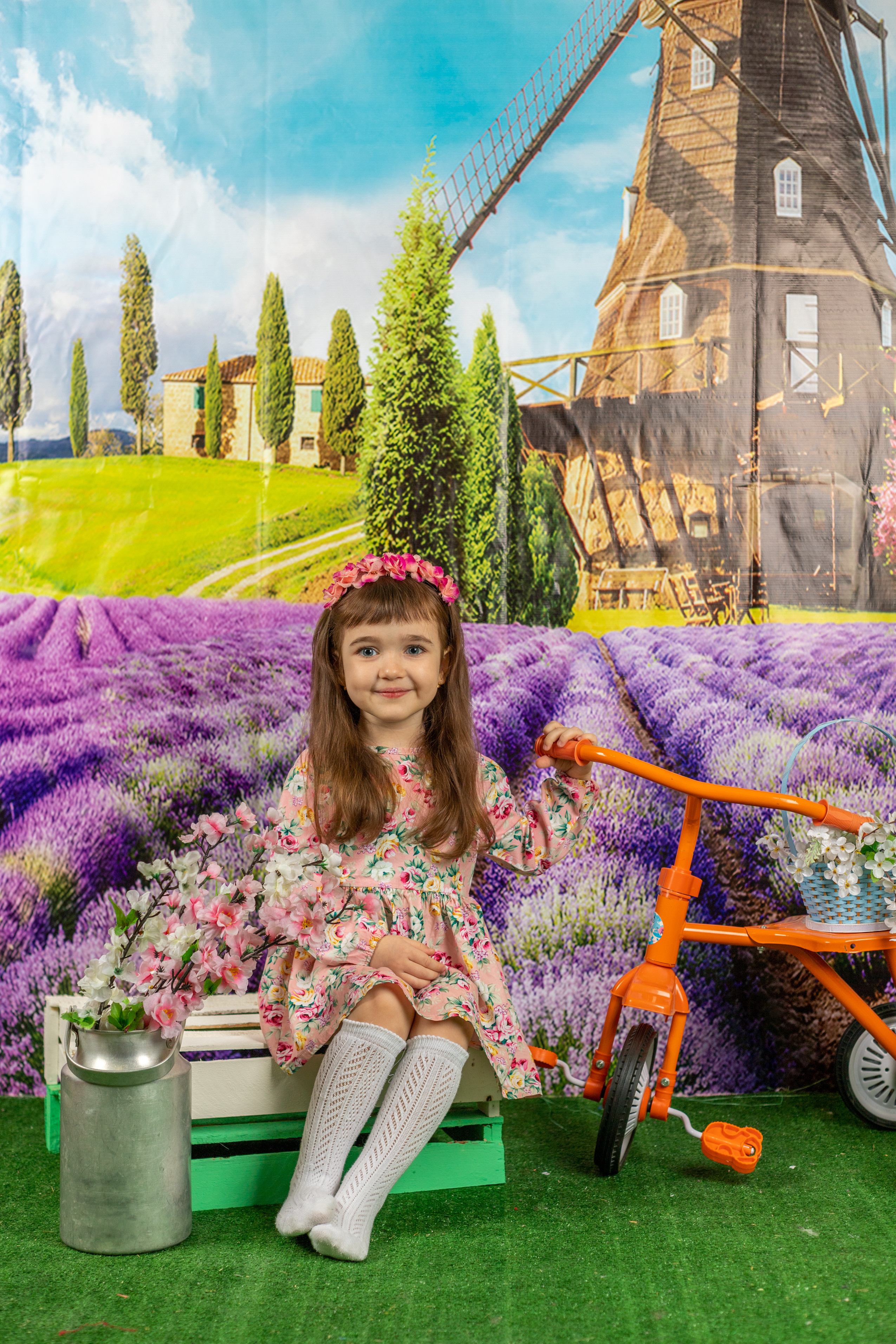 Весенняя фотосессия. Альбомы с самого детства. +79237847111