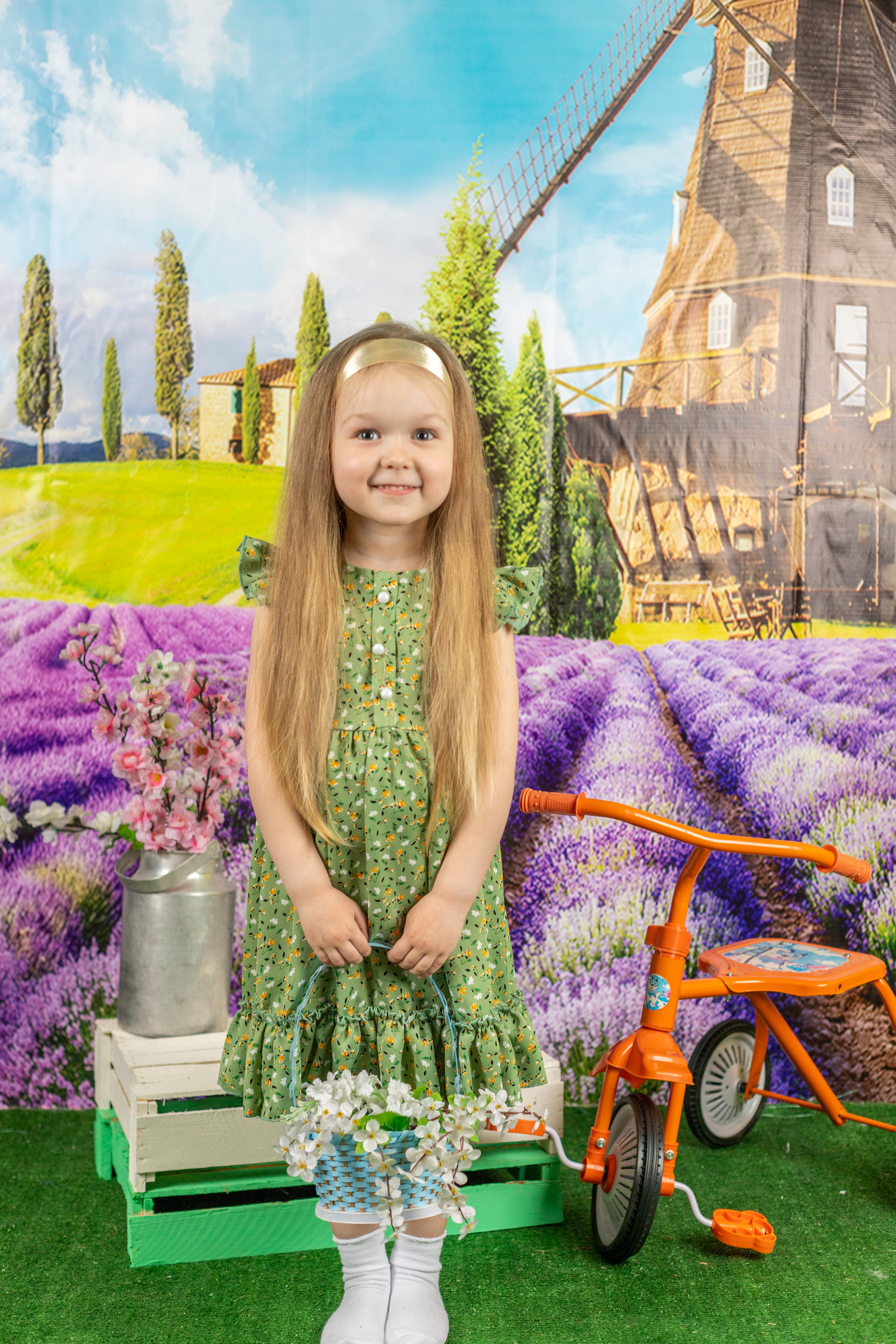 Весенняя фотосессия. Альбомы с самого детства. +79237847111