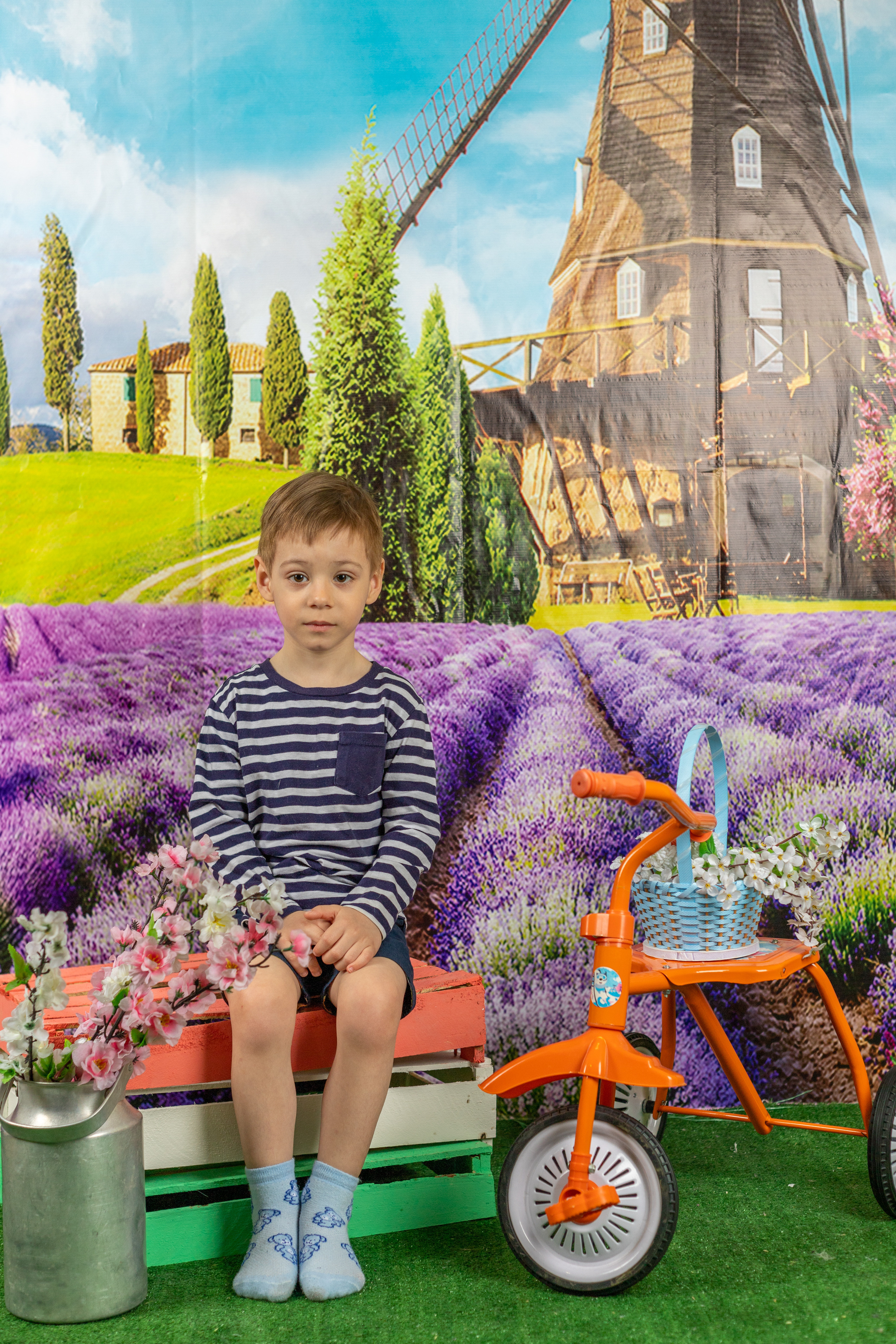 Весенняя фотосессия. Альбомы с самого детства. +79237847111