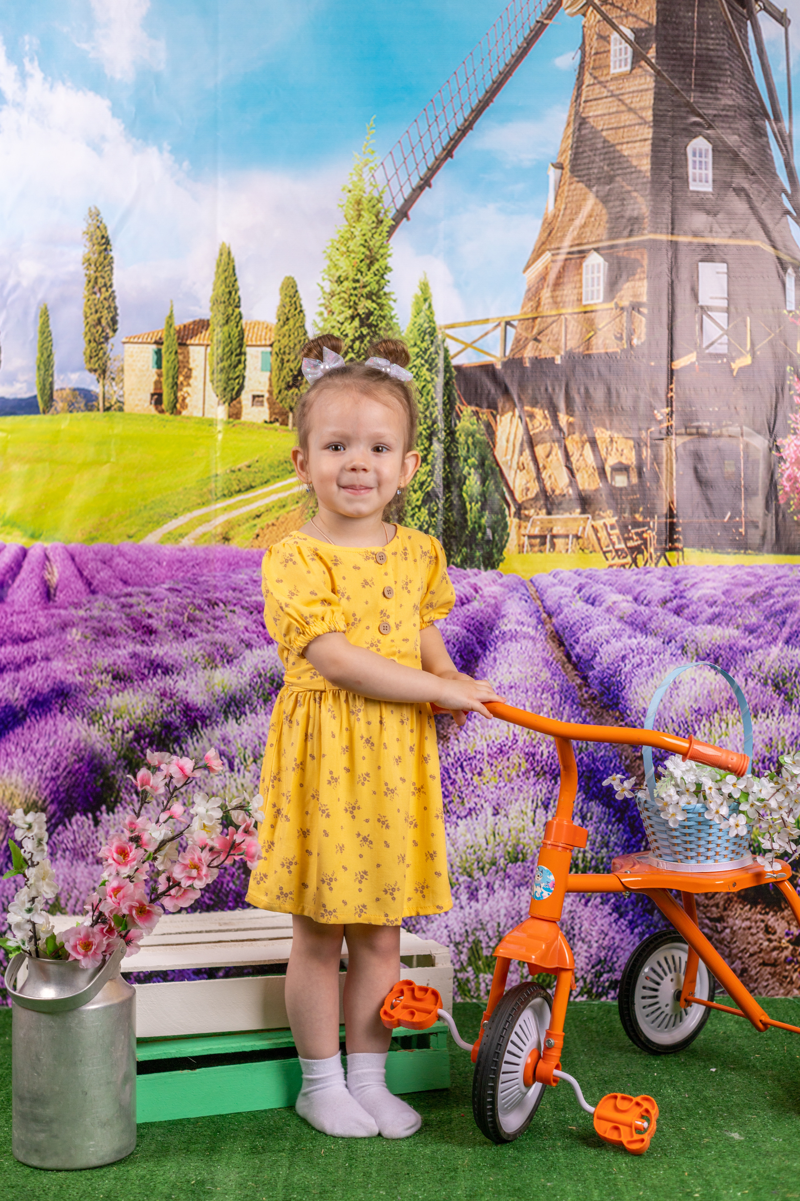 Весенняя фотосессия. Альбомы с самого детства. +79237847111