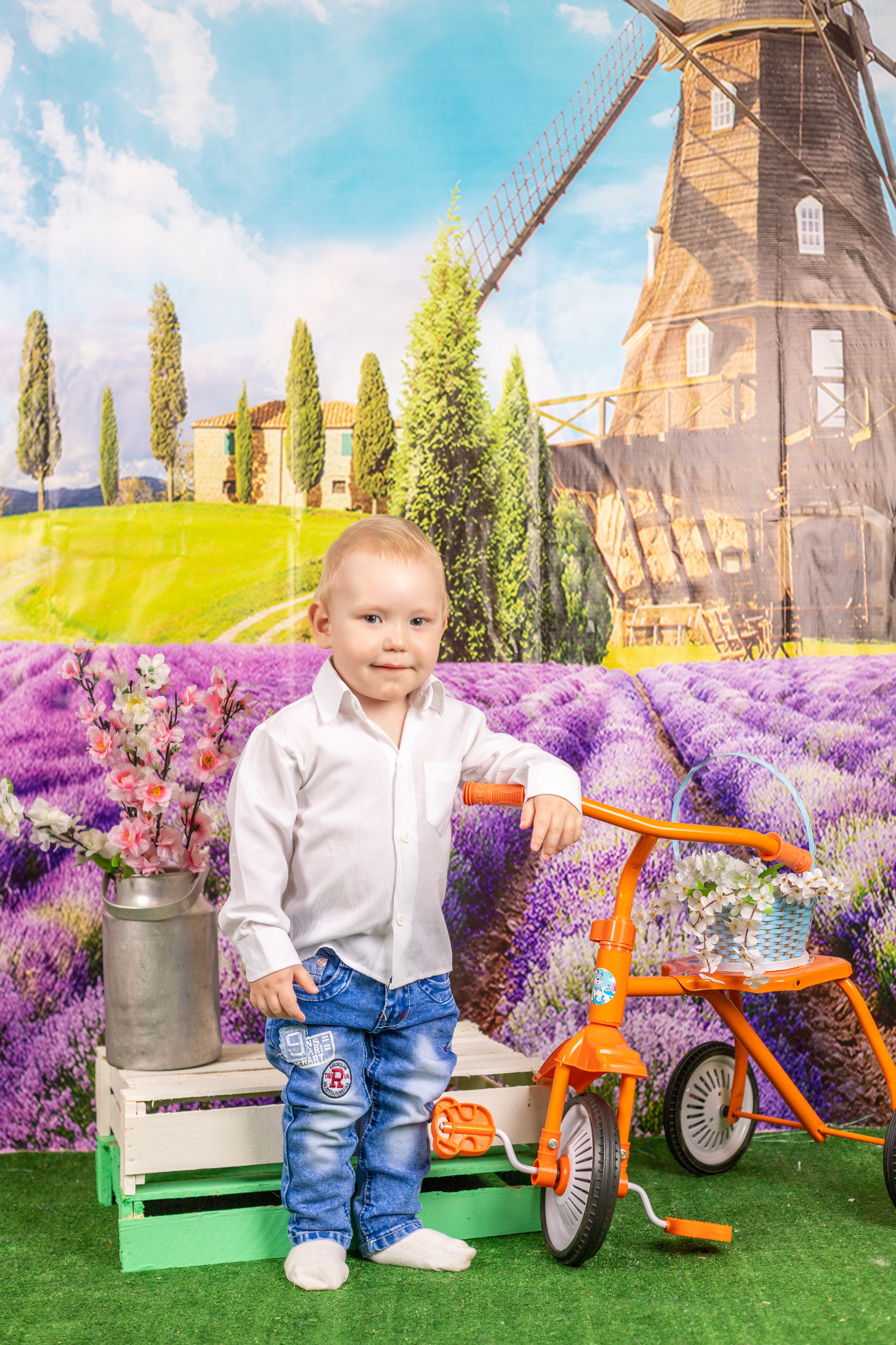 Весенняя фотосессия. Альбомы с самого детства. +79237847111