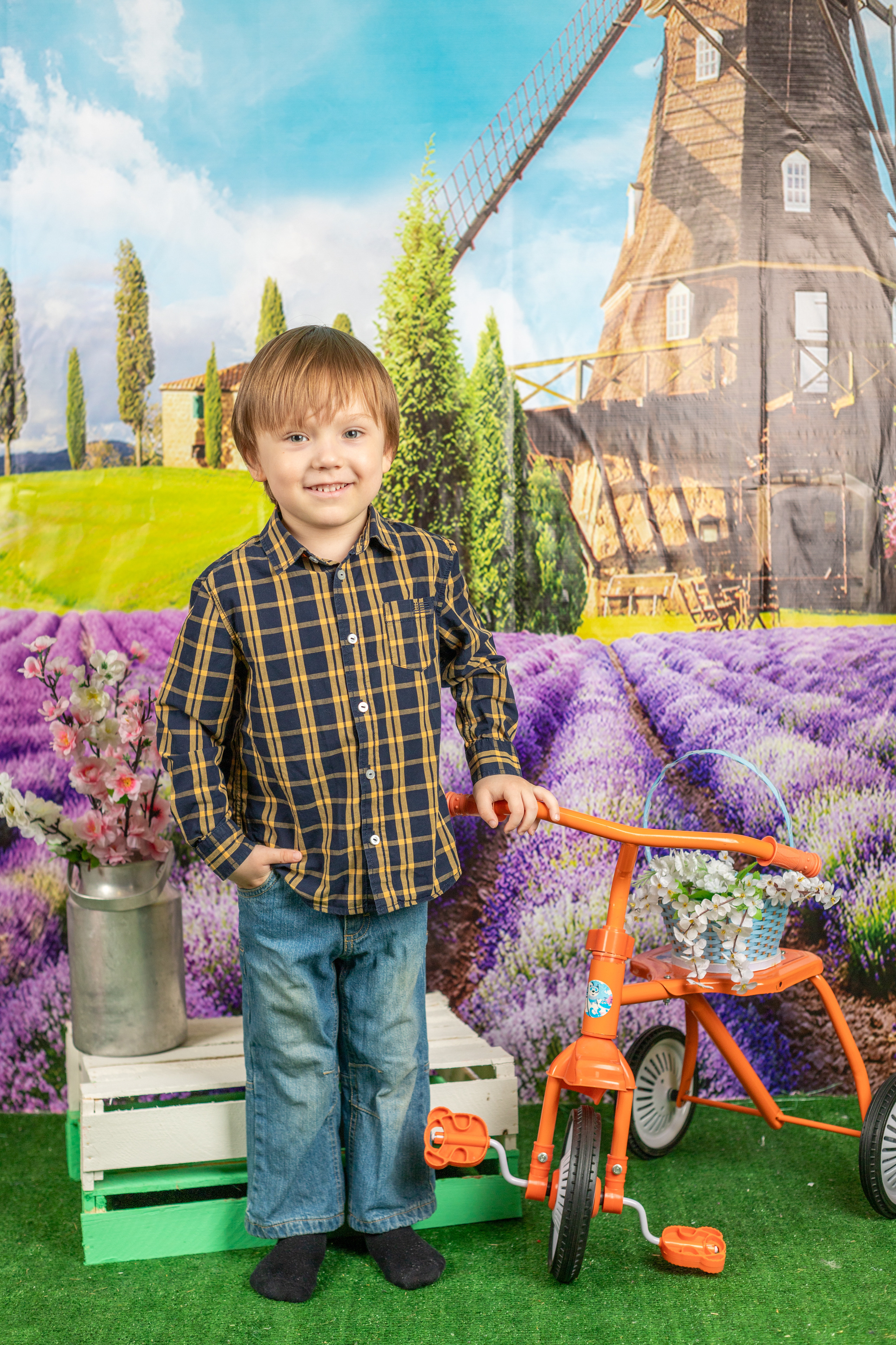 Весенняя фотосессия. Альбомы с самого детства. +79237847111