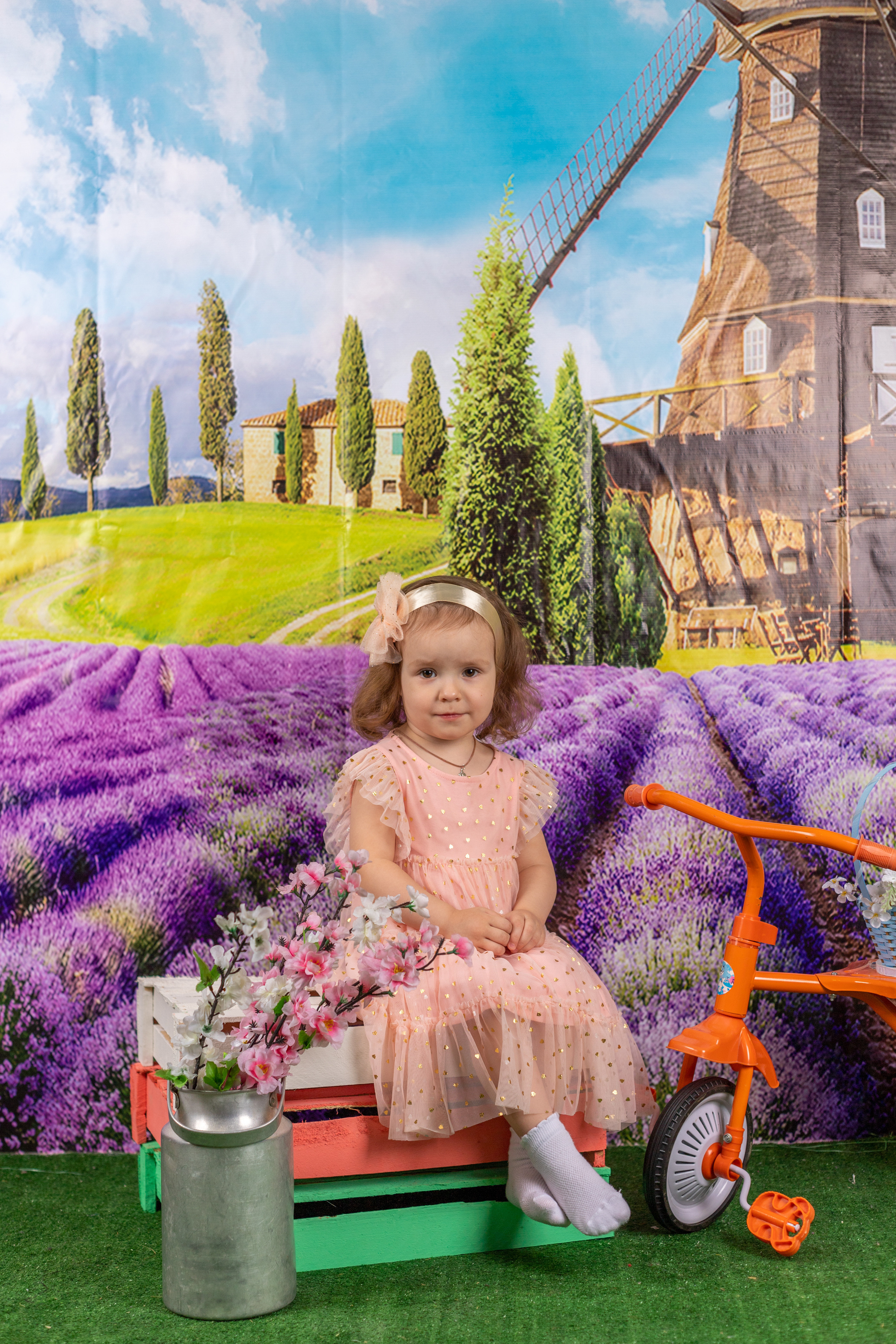 Весенняя фотосессия. Альбомы с самого детства. +79237847111