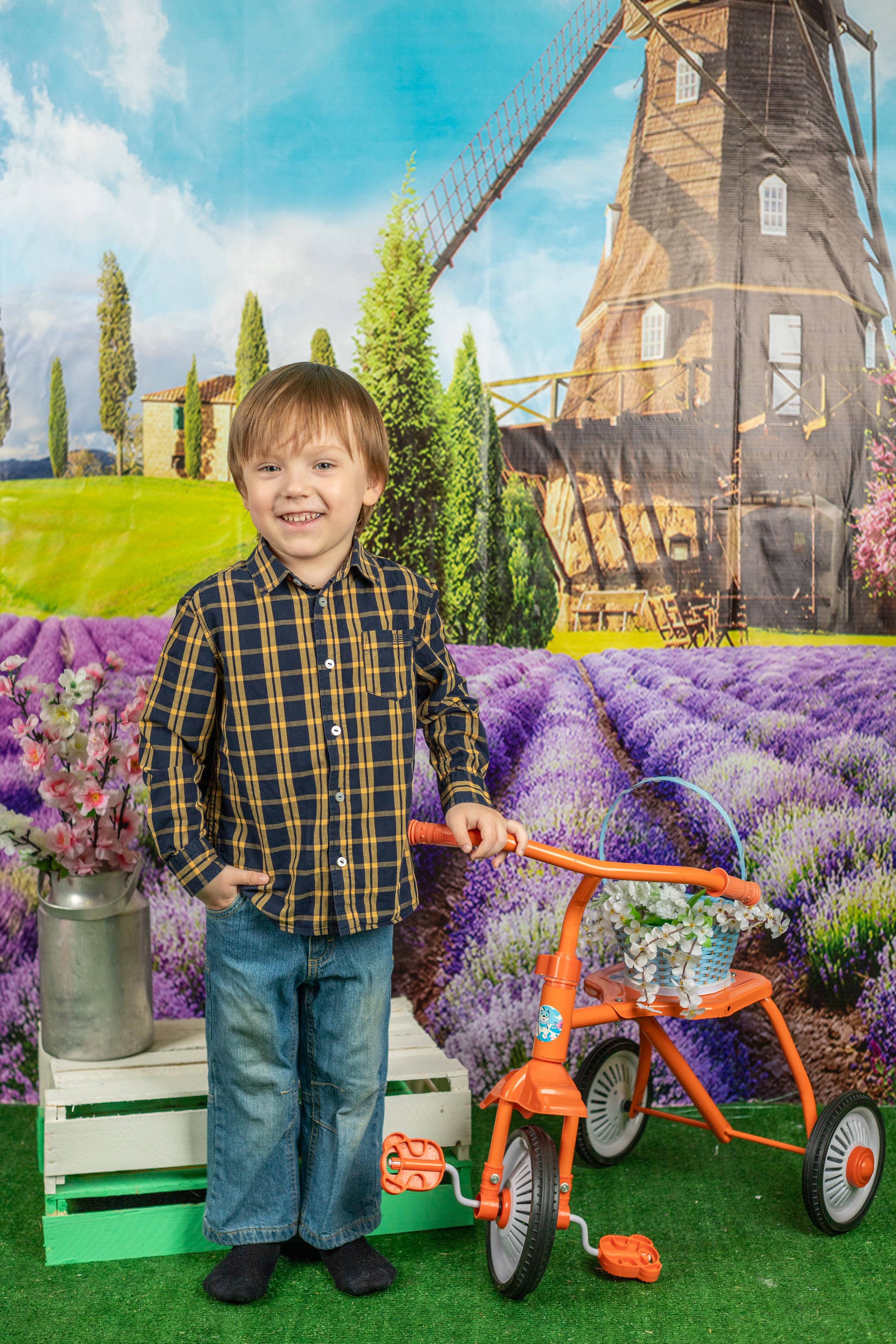 Весенняя фотосессия. Альбомы с самого детства. +79237847111