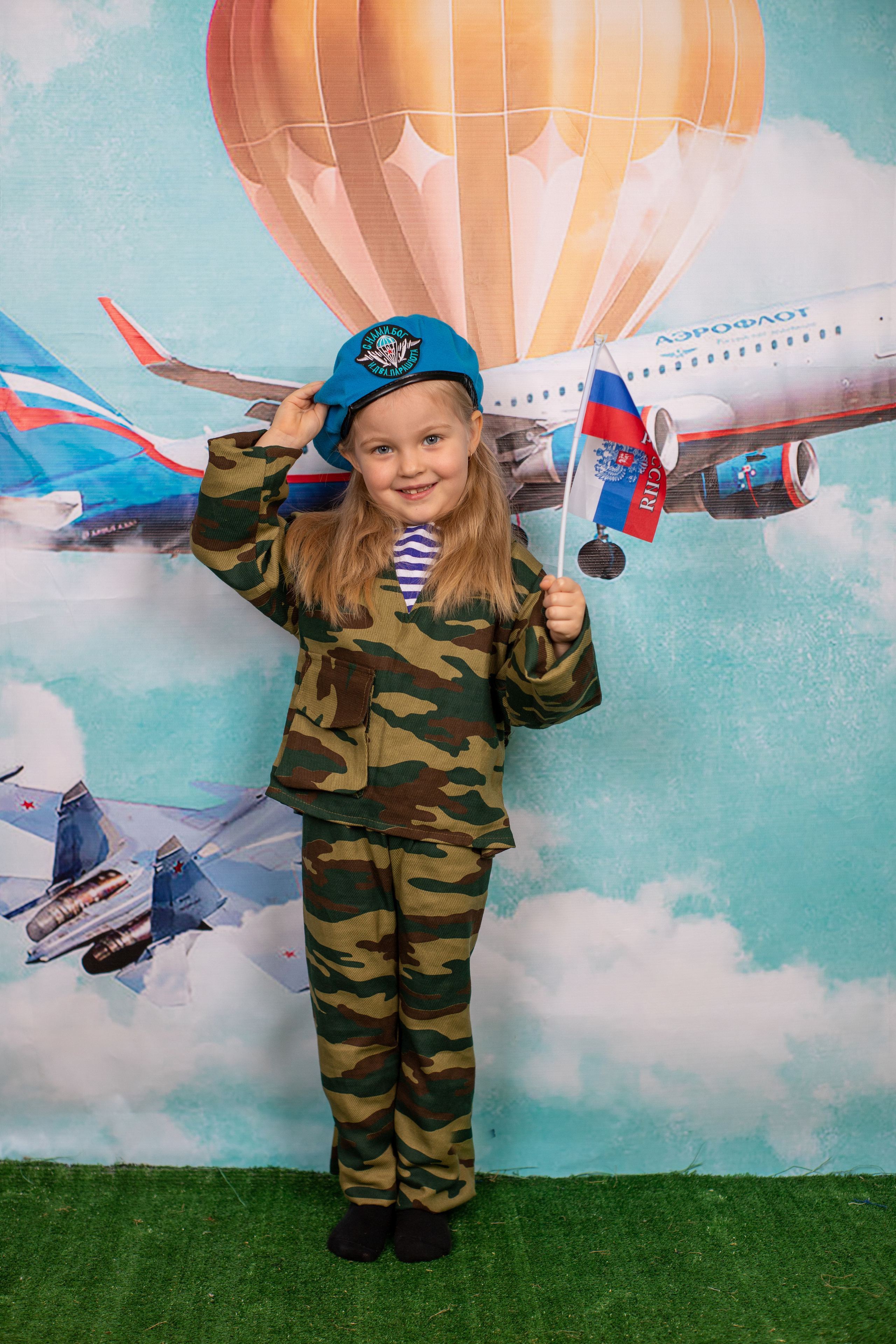 Весенняя фотосессия. Альбомы с самого детства. +79237847111